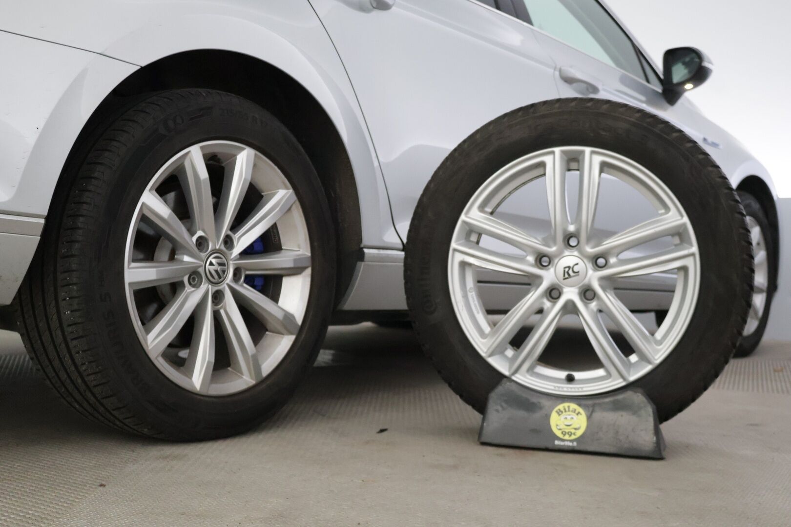 Volkswagen Passat 2018 Variant GTE Plug-In Hybrid 160 kW DSG-automaatti * Ada. Vakkari / P-kamera / Vetokoukku / AppConnect * - * Upeassa kunnossa oleva VW Passat Vetokoukulla, kaksilla renkailla & vanteilla! * - Osta nyt, maksa vasta ensi vuonna