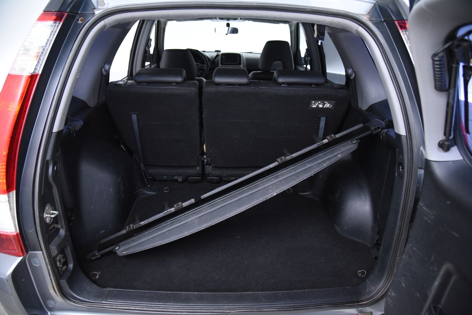 Honda CR-V 2005 5D CR-V MPV AUTOMATIC / Myydään Huutokaupat.com:issa! - Myydään vain huutokaupat.com:issa! 