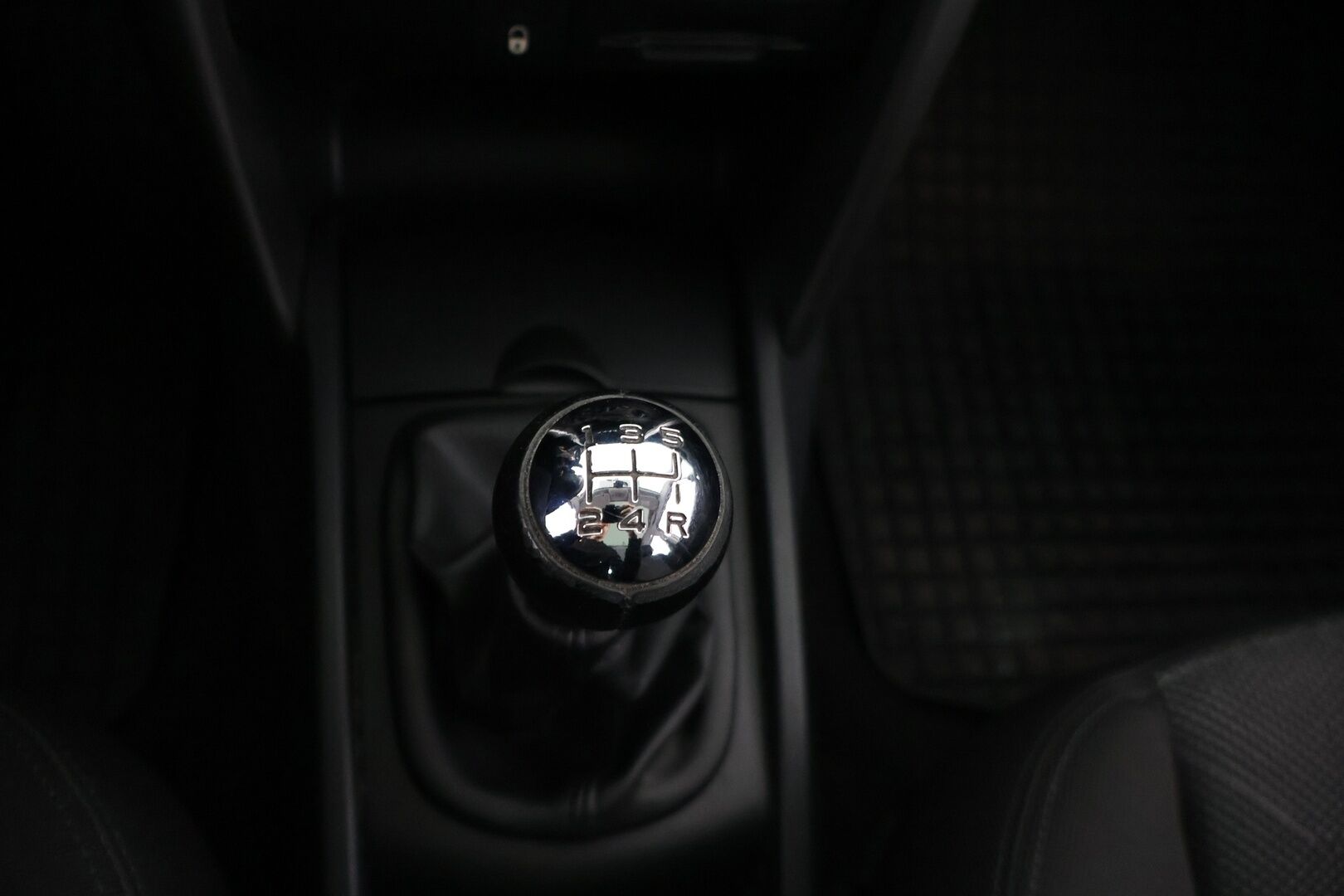 Peugeot 207 2009 Sport 120 5-ov. Platinum *YritysOutlet - Myydään vain yrityksille