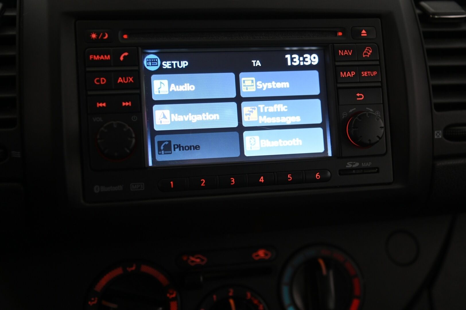 Nissan Note 2010 1,6 Acenta A/T ESP Connect FEB09 - Tämä auto myydään huutokaupat.com | Vakkari | BT | Navi | 2x renkaat