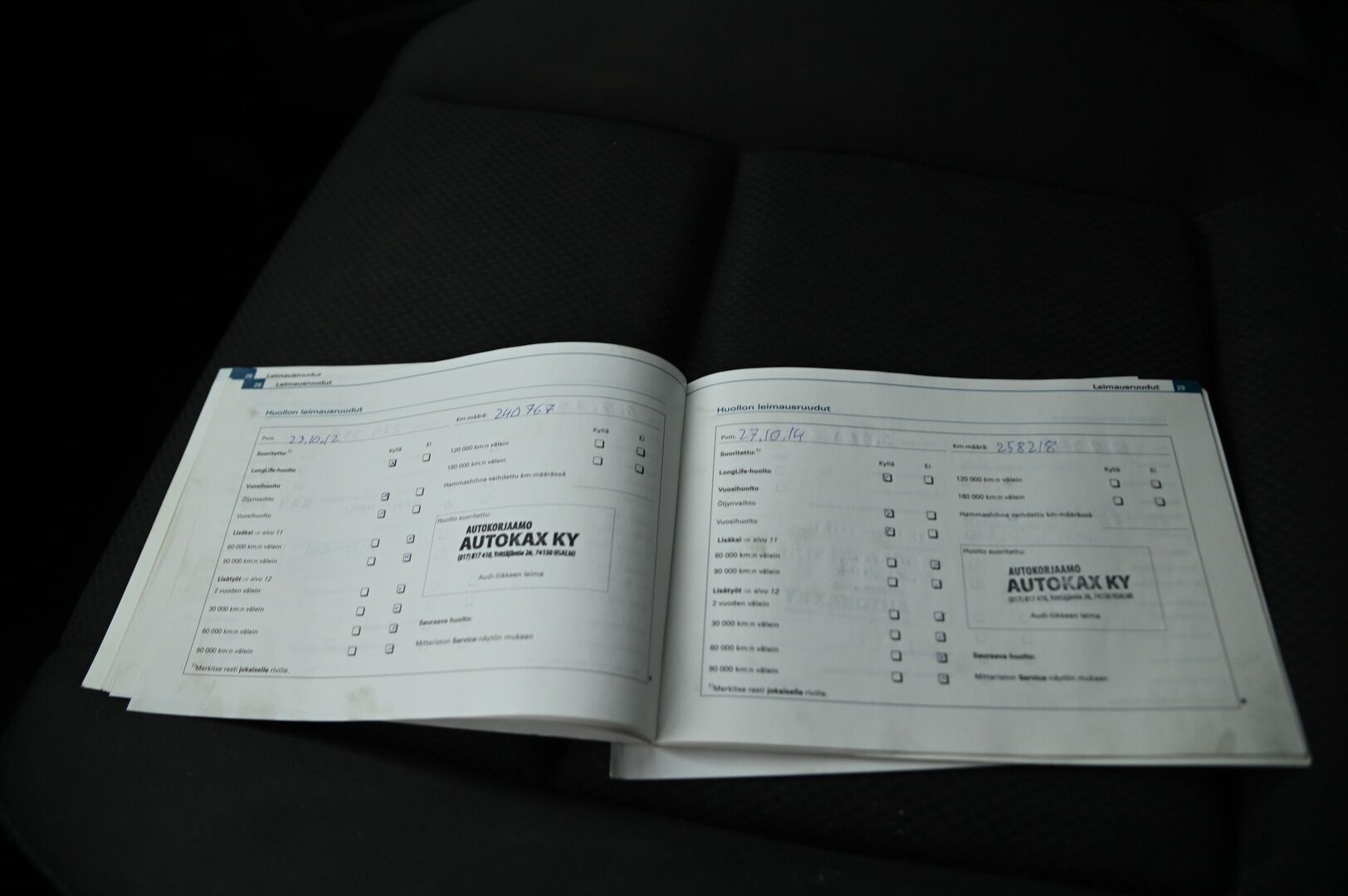 Audi A4 2004 5D A4 AVANT 2.0-8E/266 - Myydään huutokaupat.com