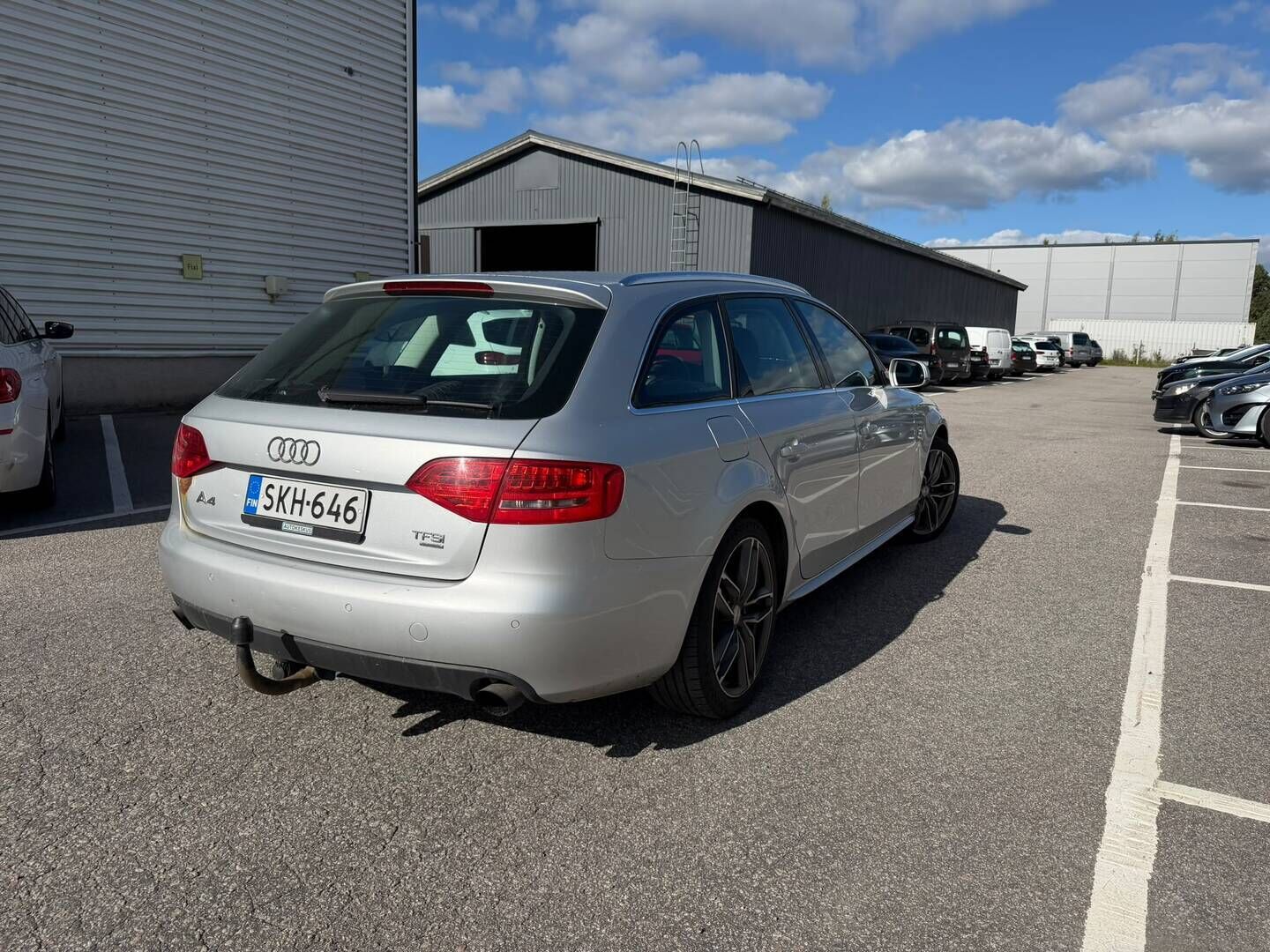 Audi A4 2010 Avant 2,0 TFSI 155 kW quattro S tronic Business - YritysOutlet - Myydään vain yrityksille - – Tämä auto myydään YritysOutlet -valikoimasta vain yritykselle
