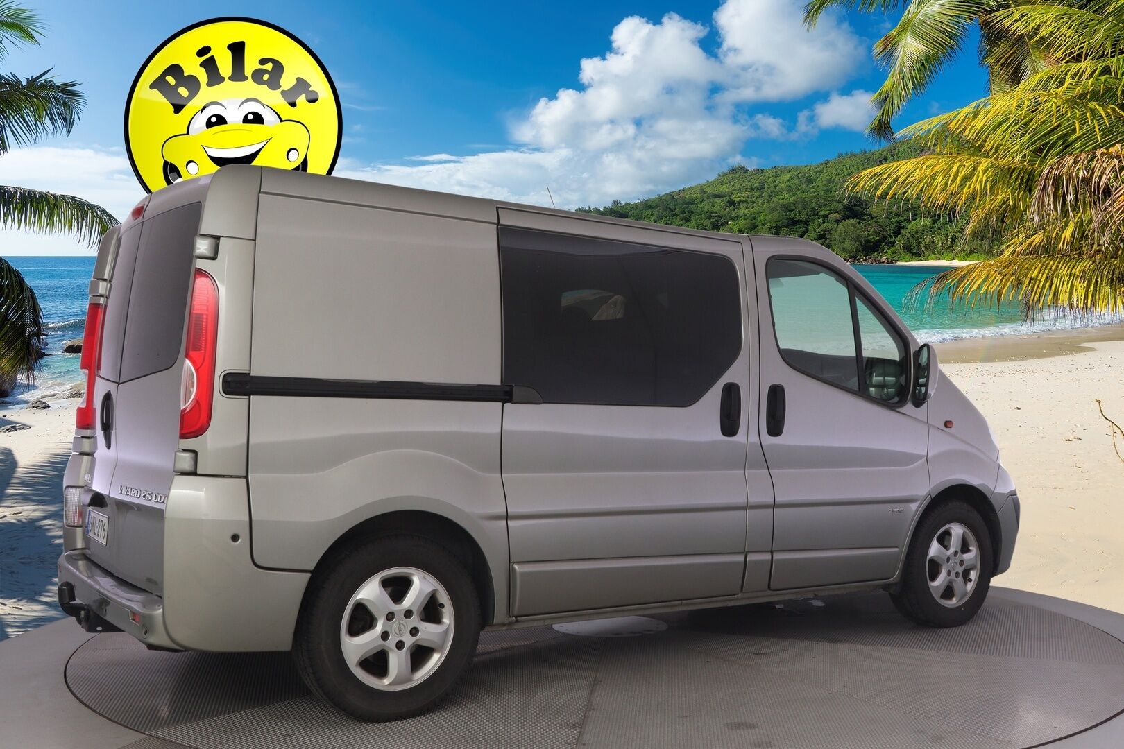 Opel Vivaro 2010 Van L1H1 2,5 CDTI 107kW MT6 ** YritysOutlet - Myydään vain yrityksille ** - * Webasto | Vakionopeudensäädin | Koukku | 2x Alut *