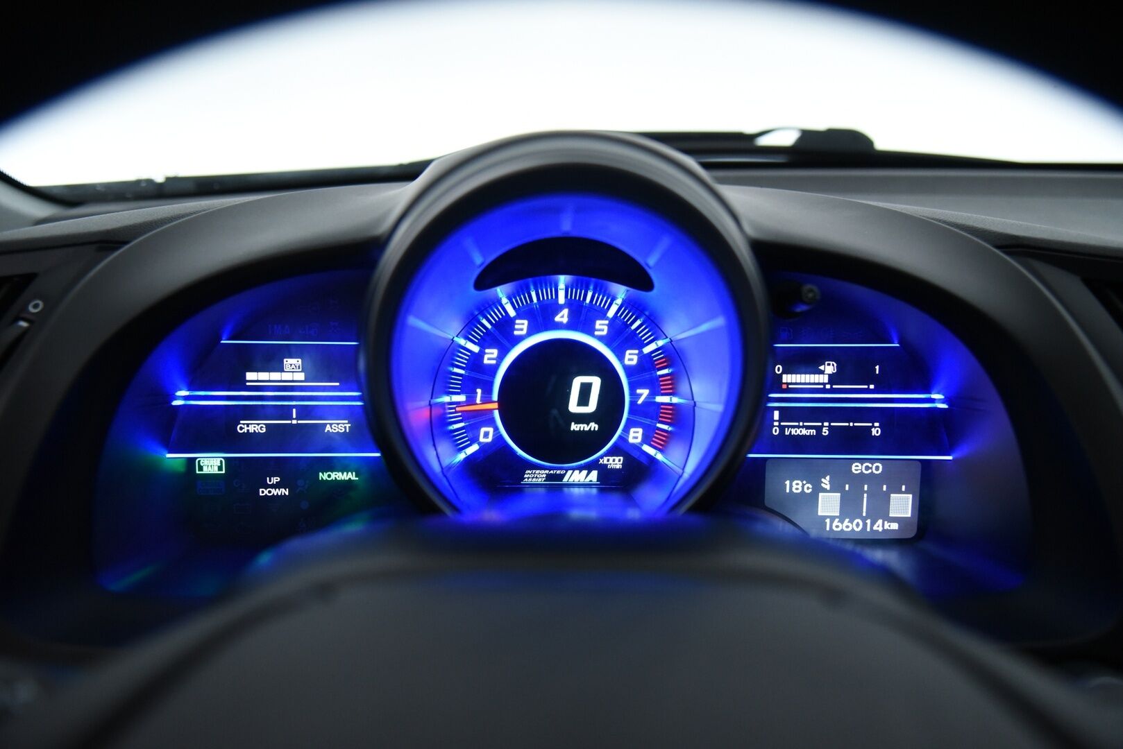 Honda CR-Z 2011 1,5 GT Business / Lohkolämmitin / Vakkari / Merkkiliikkeen huoltokirja! / 2. Om! / 2x Renkaat aluvantein / P. Tutka - Täydellinen merkkiliikkeen huoltohistoria!