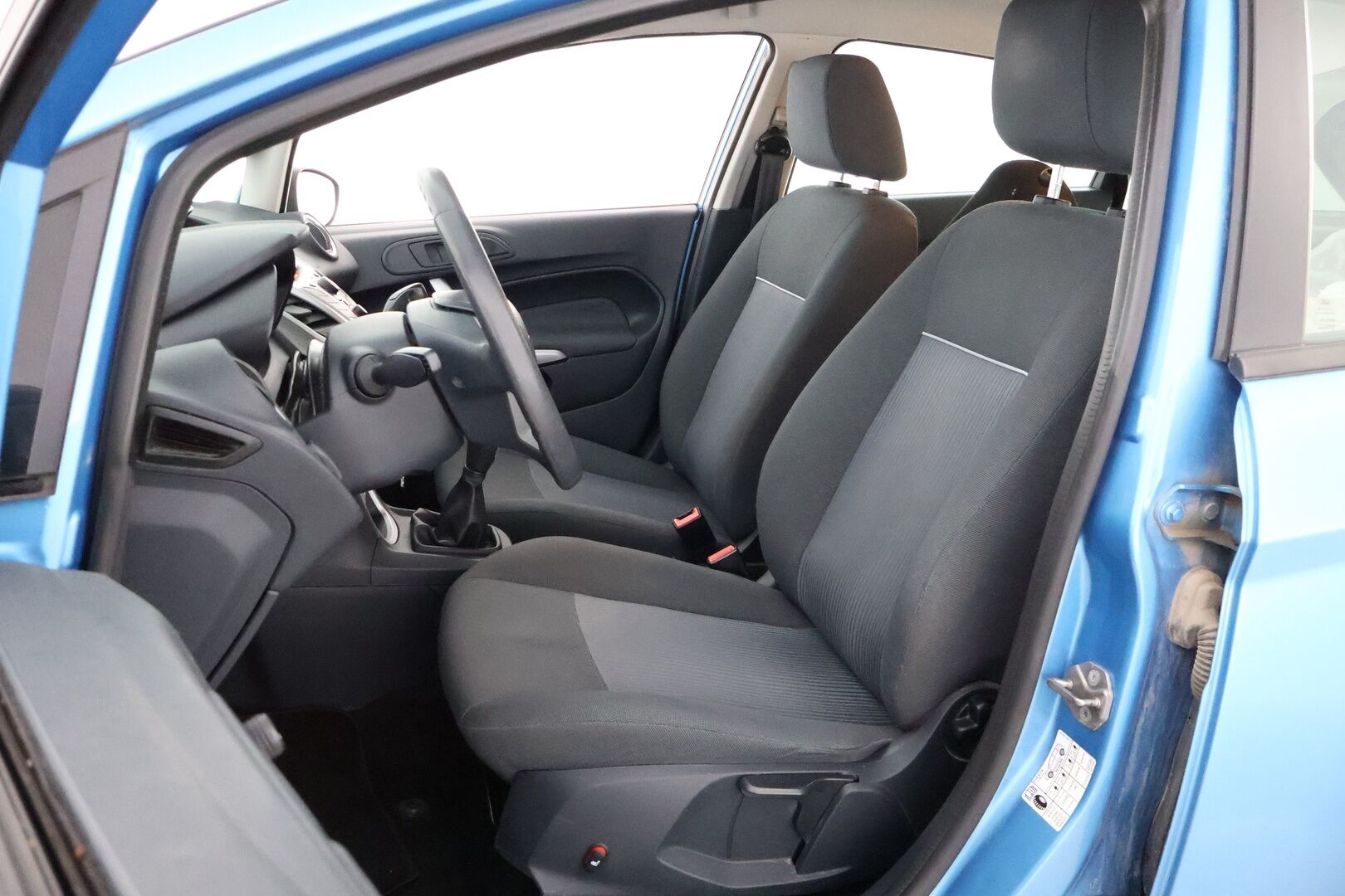 Ford Fiesta 2012 1,25 82 hv Trend M5 5-ovinen - *Myydään Huutokaupat.com*