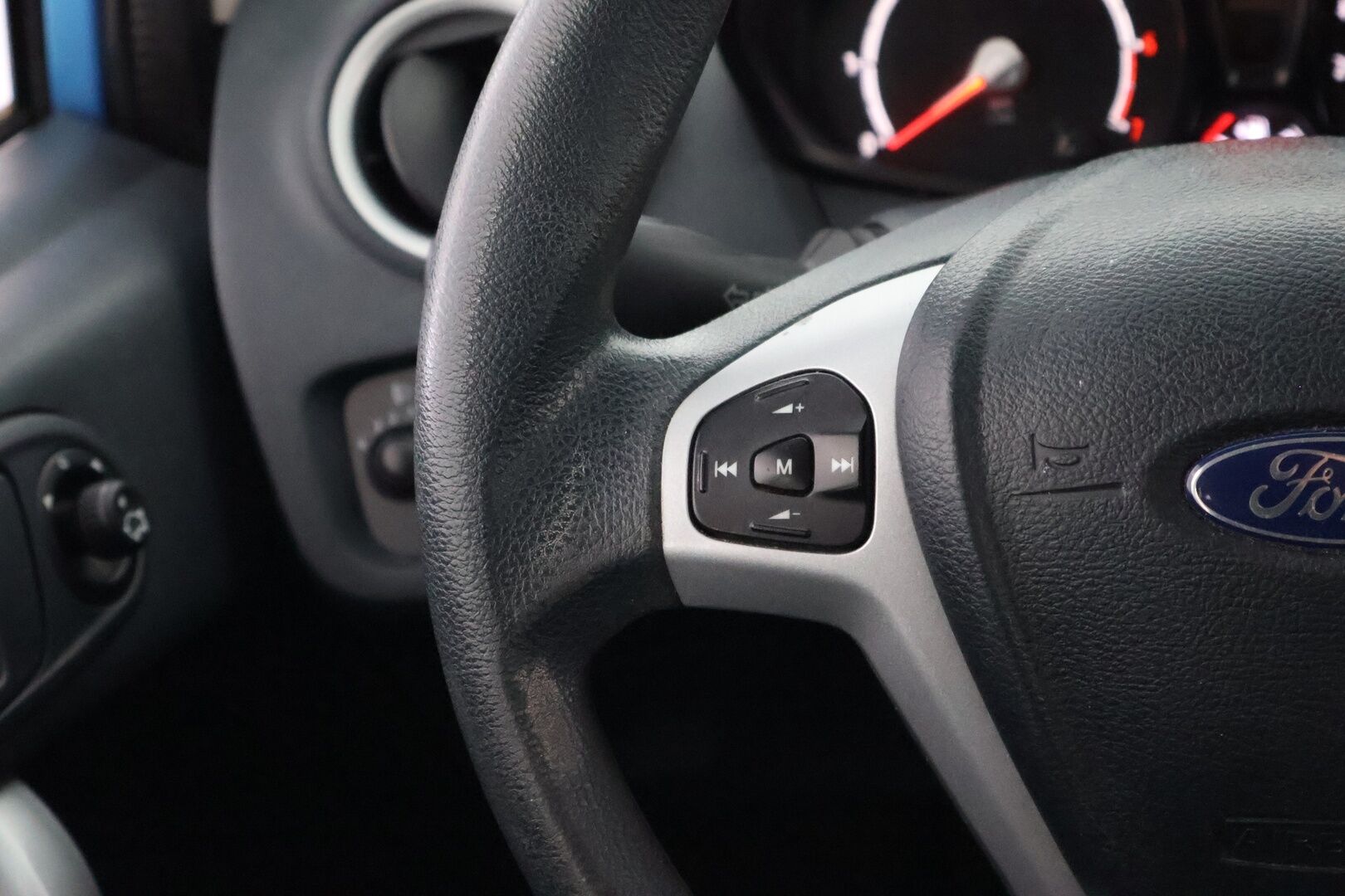 Ford Fiesta 2012 1,25 82 hv Trend M5 5-ovinen - *Myydään Huutokaupat.com*