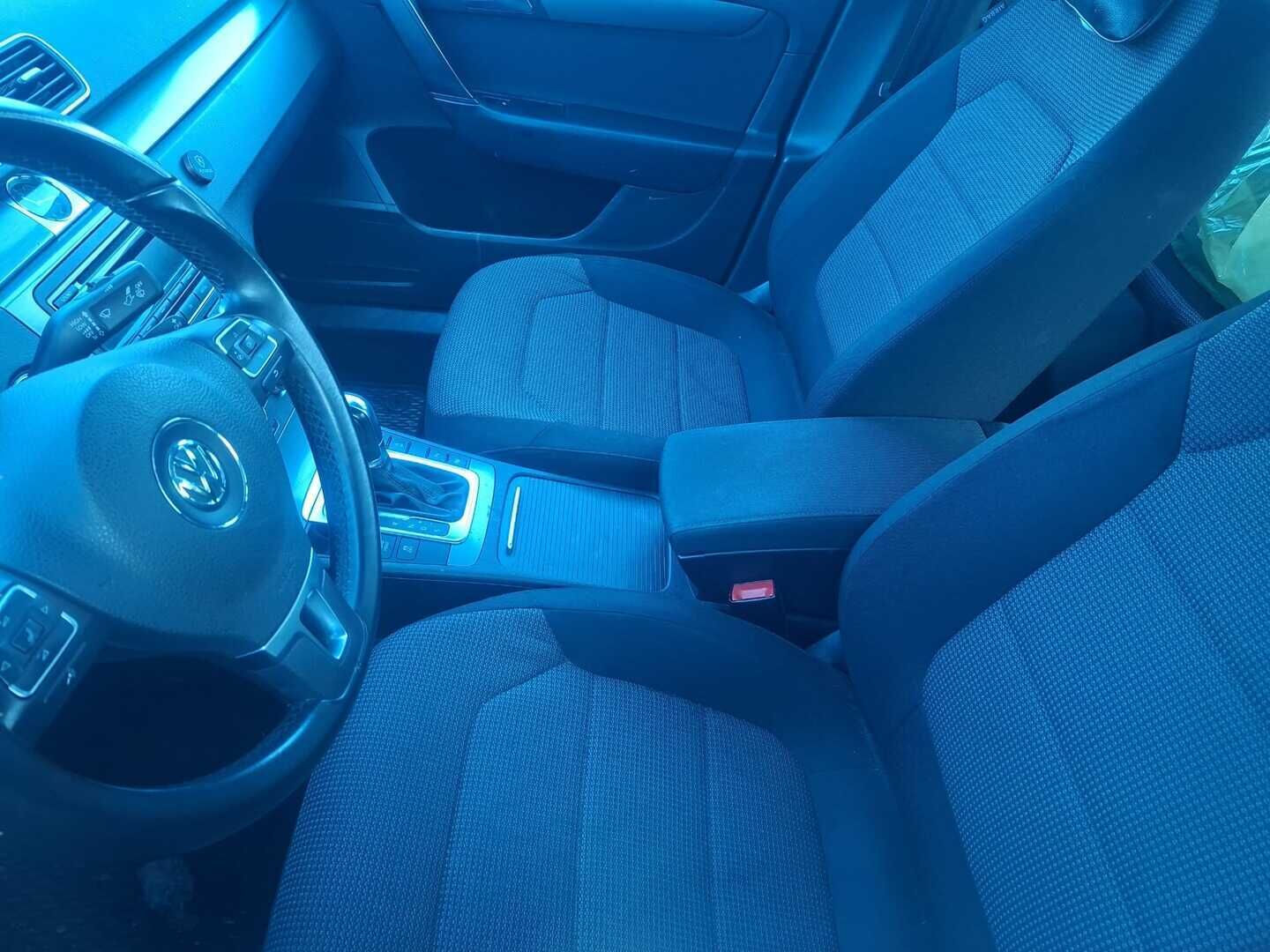 Volkswagen Passat 2012 Sedan Comfortline 1,4 TSI 90 kW (122 hv) DSG-automaatti BlueMotion Technology *Tämä auto myydään YritysOutlet -valikoimasta vain yritykselle* - *Tämä auto myydään YritysOutlet -valikoimasta vain yritykselle*