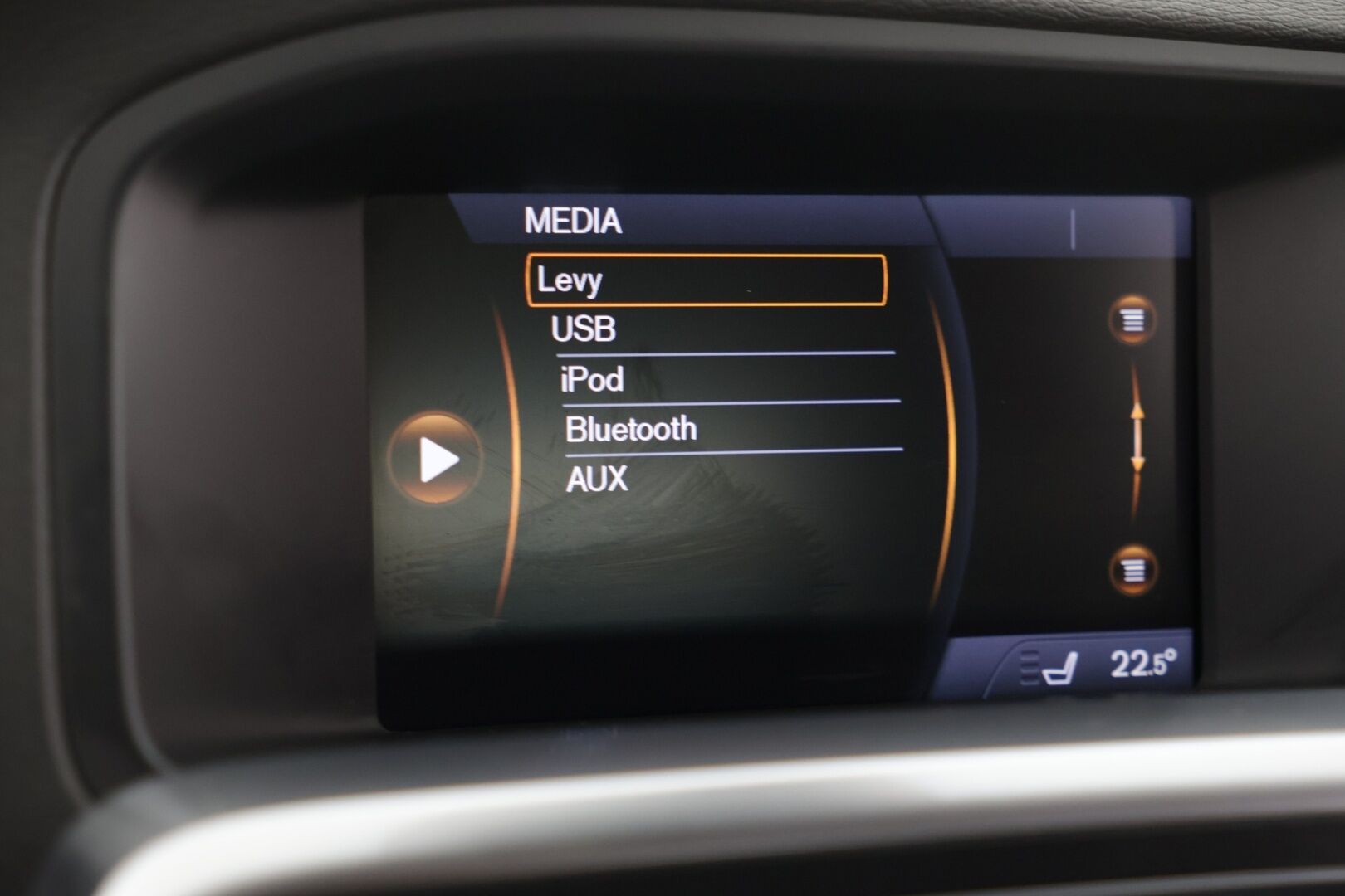 Volvo V60 2011 D5 Momentum aut - *Hyvin pidetty /Aito ehta D5 legenda Ruotsin rauta / Adblue vapaa!*