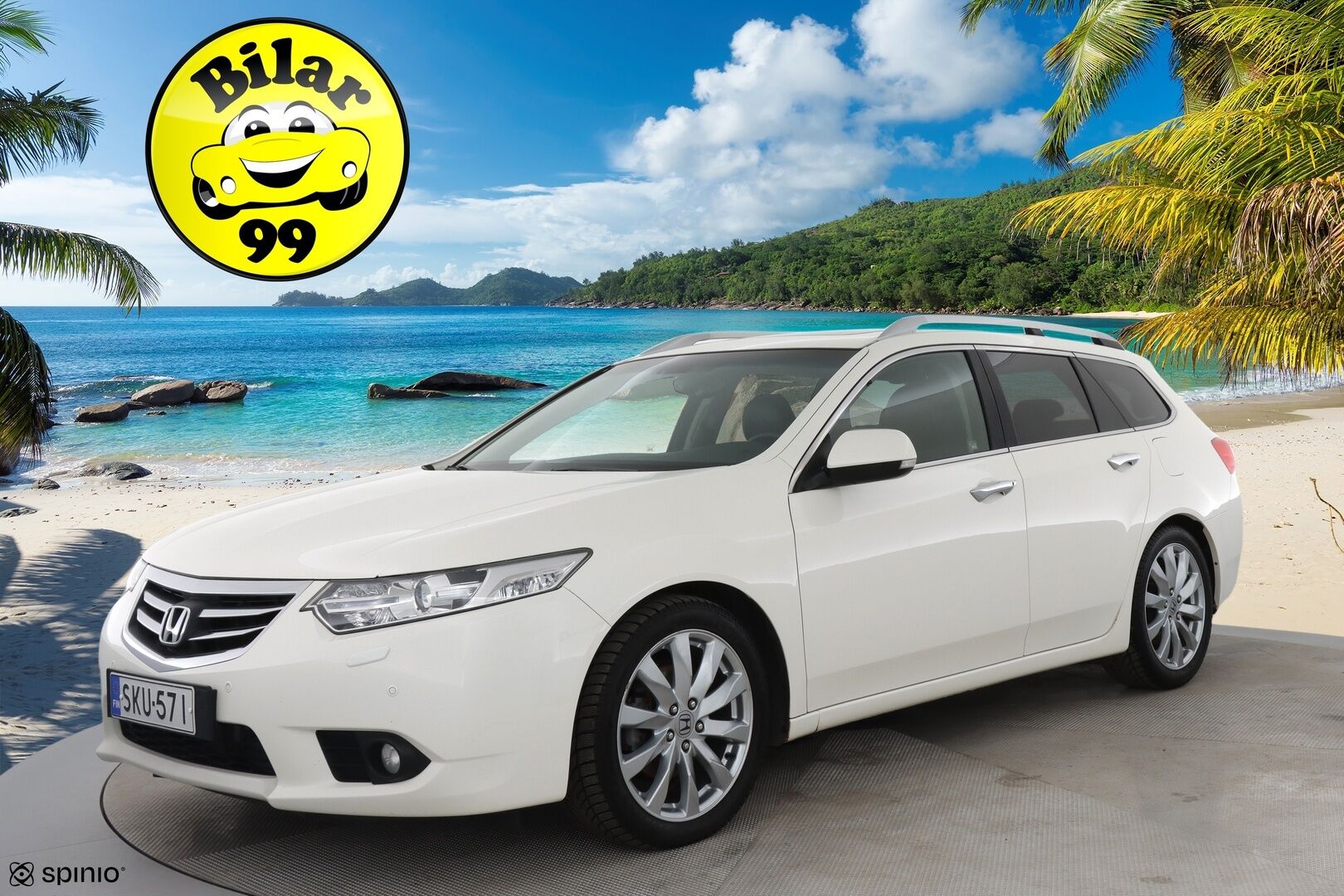 Honda Accord 2013 Tourer DSL 2,2 i-DTEC Executive Business * Nahkapenkit muistilla / Kattoluukku / Kahdet hyväkuntoiset renkaat * - Huippu varusteet / Hyvin pidetty / Laatu farmari! - HULLUT AVAJAISHULINAT KORKOTARJOUS 3,29 %