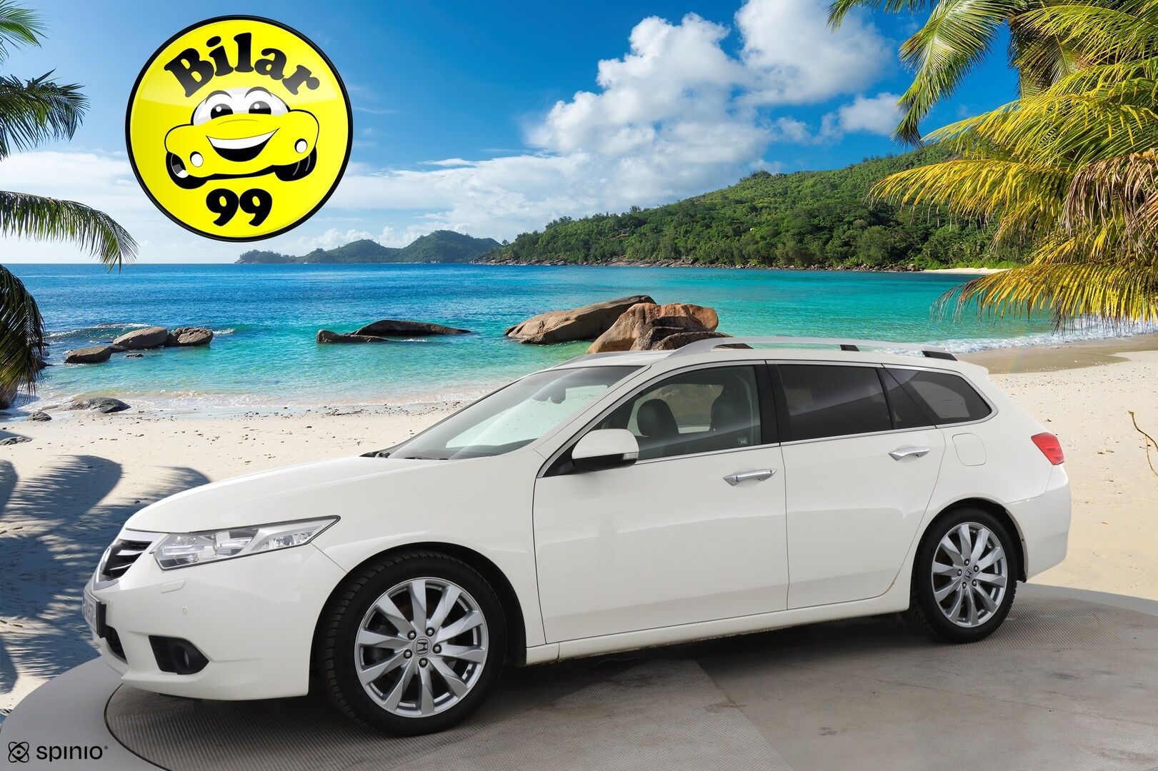 Honda Accord 2013 Tourer DSL 2,2 i-DTEC Executive Business * Nahkapenkit muistilla / Kattoluukku / Kahdet hyväkuntoiset renkaat * - Huippu varusteet / Hyvin pidetty / Laatu farmari! - HULLUT AVAJAISHULINAT KORKOTARJOUS 3,29 %