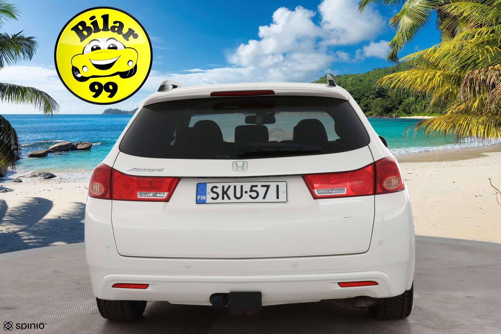 Honda Accord 2013 Tourer DSL 2,2 i-DTEC Executive Business * Nahkapenkit muistilla / Kattoluukku / Kahdet hyväkuntoiset renkaat * - Huippu varusteet / Hyvin pidetty / Laatu farmari! - HULLUT AVAJAISHULINAT KORKOTARJOUS 3,29 %