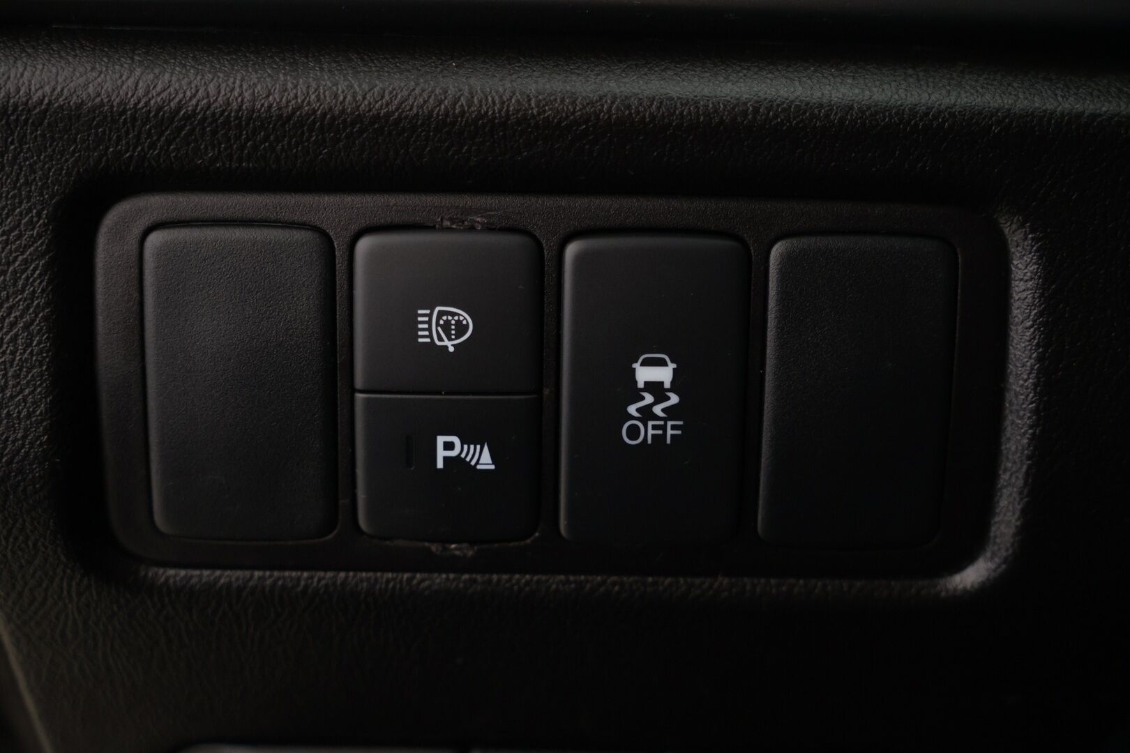 Honda Accord 2013 Tourer DSL 2,2 i-DTEC Executive Business * Nahkapenkit muistilla / Kattoluukku / Kahdet hyväkuntoiset renkaat * - Huippu varusteet / Hyvin pidetty / Laatu farmari! - HULLUT AVAJAISHULINAT KORKOTARJOUS 3,29 %