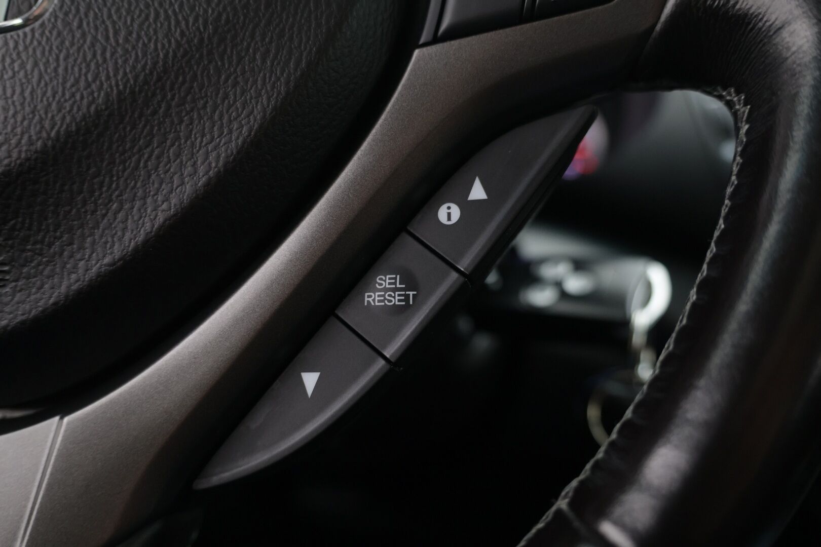 Honda Accord 2013 Tourer DSL 2,2 i-DTEC Executive Business * Nahkapenkit muistilla / Kattoluukku / Kahdet hyväkuntoiset renkaat * - Huippu varusteet / Hyvin pidetty / Laatu farmari! - HULLUT AVAJAISHULINAT KORKOTARJOUS 3,29 %