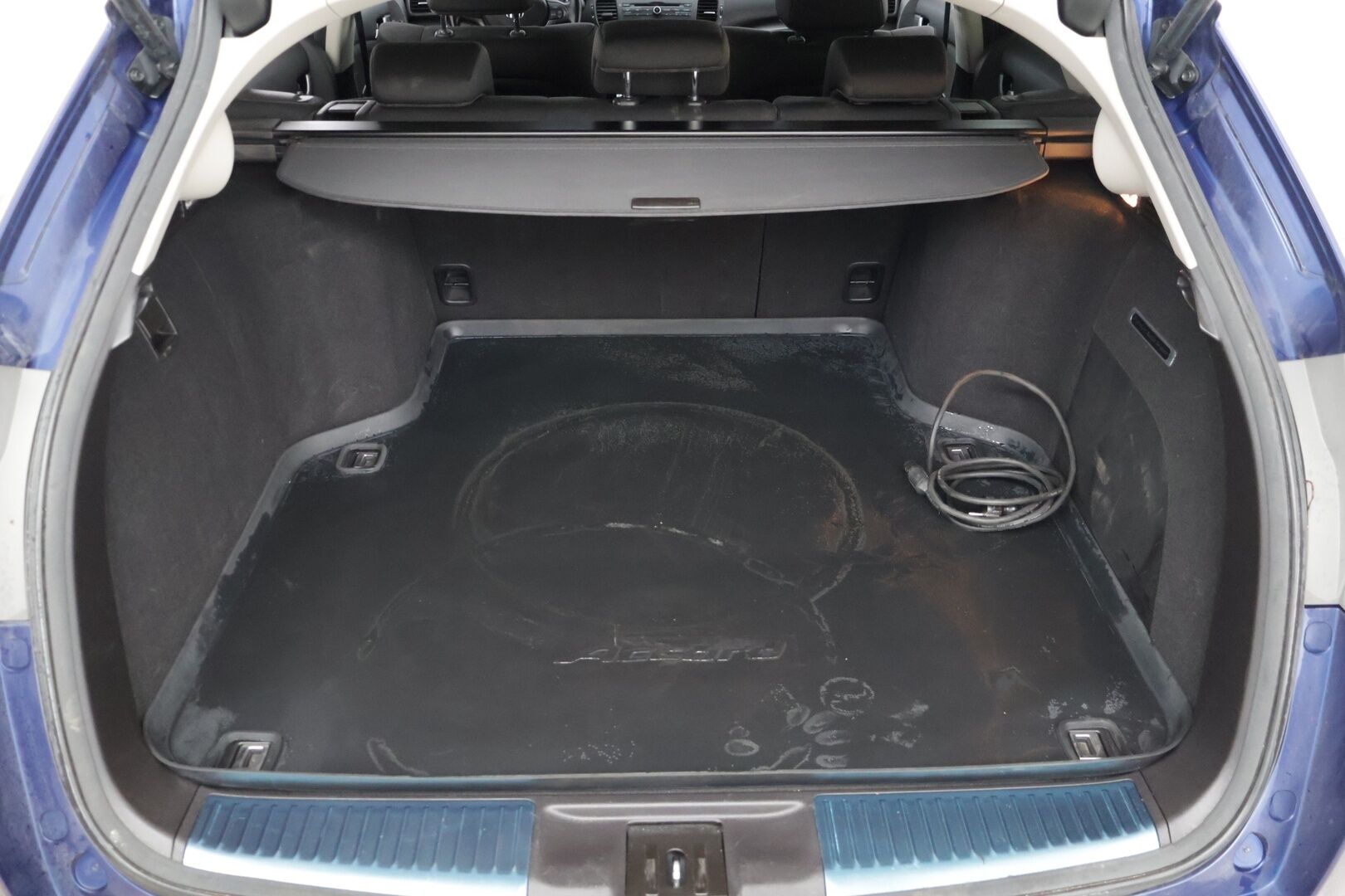 Honda Accord 2013 Tourer DSL 2,2 i-DTEC Lifestyle * / Suomi-auto / Vetokoukku / Vakkari / Tutkat / Lohko / Kattokaiteet / Sähköluukku / * - Merkillä huollettu hyvin pidetty suomi-auto / Juuri katsastettu