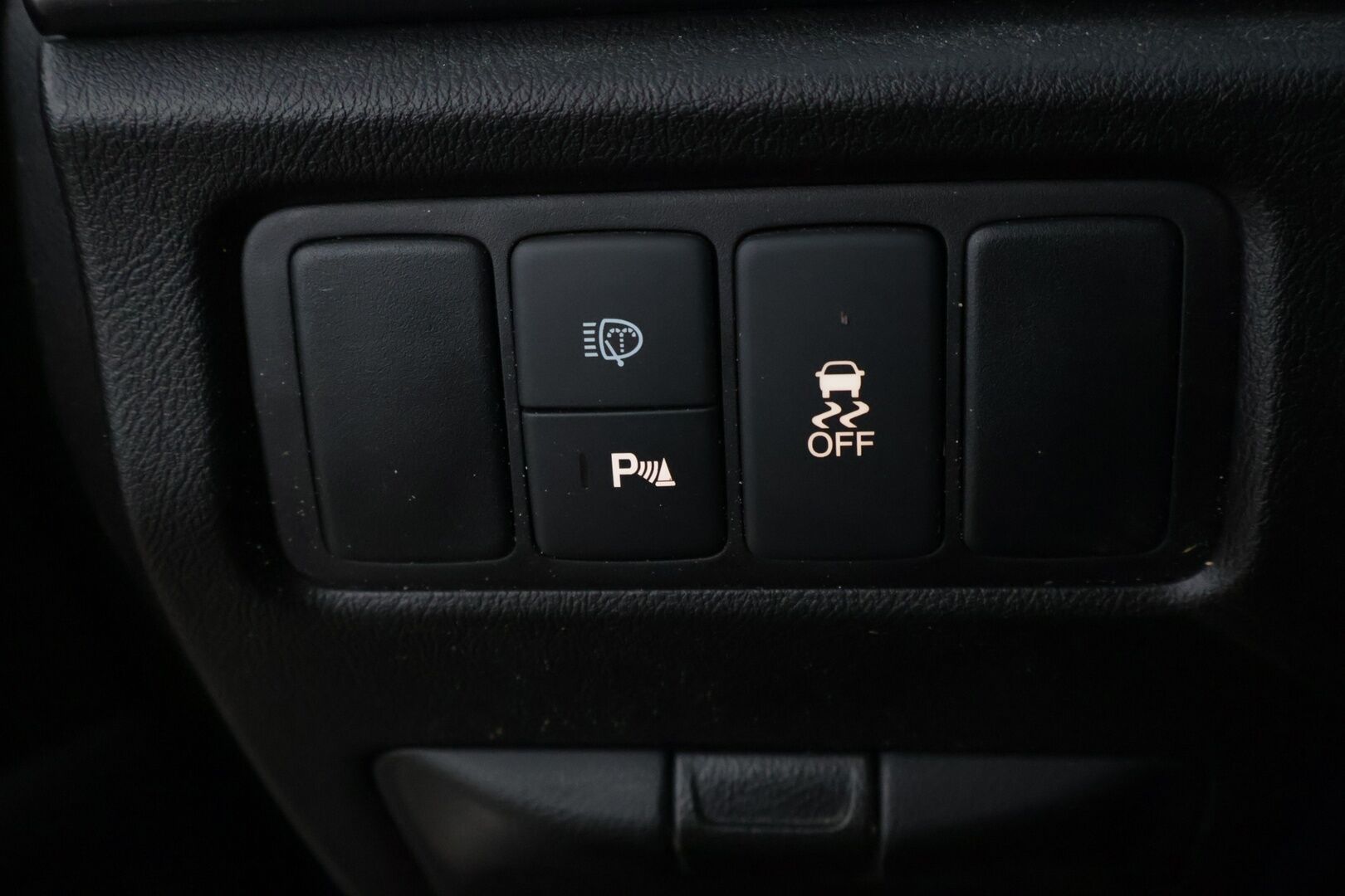 Honda Accord 2013 Tourer DSL 2,2 i-DTEC Lifestyle * / Suomi-auto / Vetokoukku / Vakkari / Tutkat / Lohko / Kattokaiteet / Sähköluukku / * - Hyvin pidetty sekä aina merkillä huollettu suomi-auto