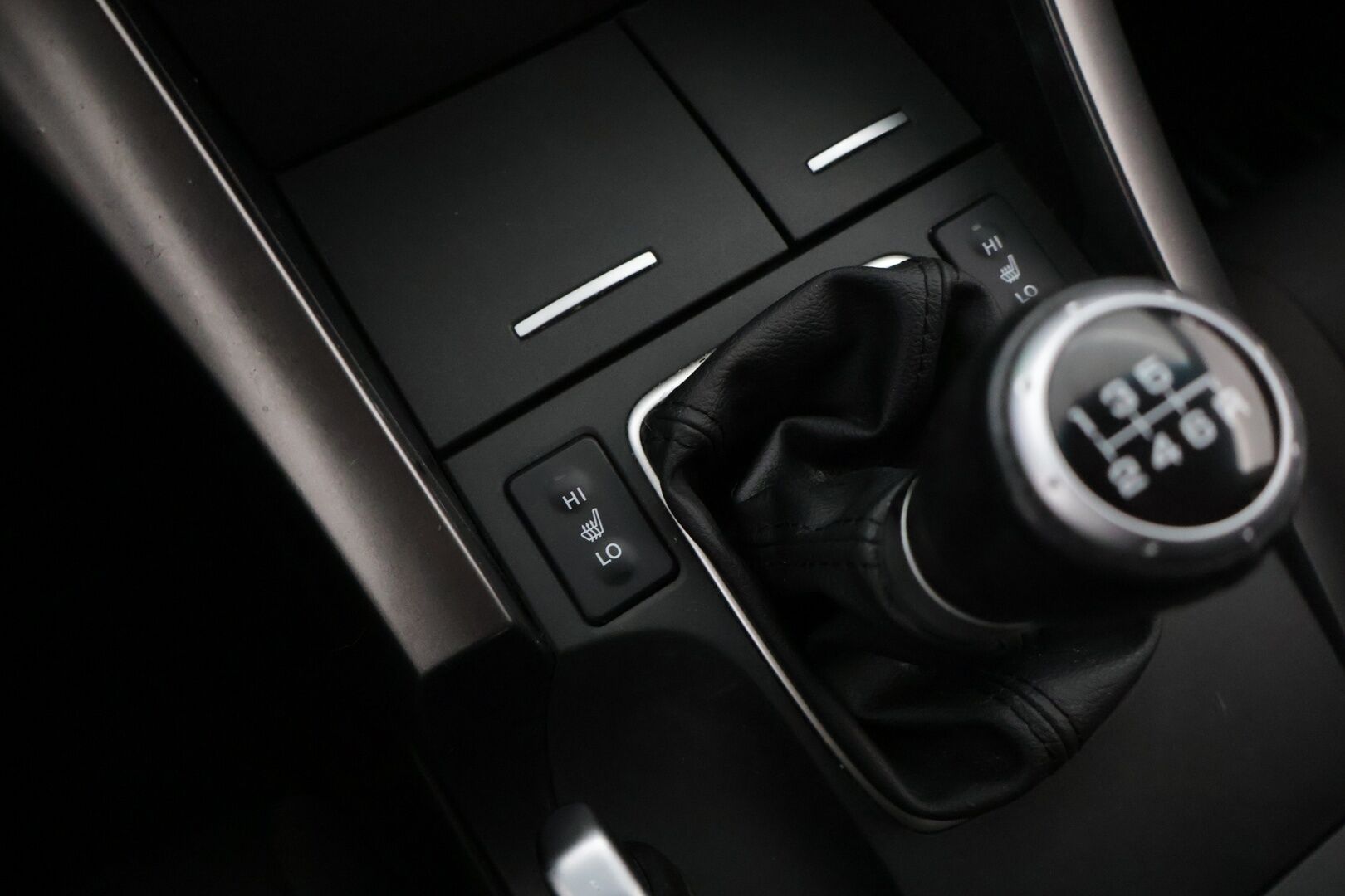 Honda Accord 2013 Tourer DSL 2,2 i-DTEC Lifestyle * / Suomi-auto / Vetokoukku / Vakkari / Tutkat / Lohko / Kattokaiteet / Sähköluukku / * - Merkillä huollettu hyvin pidetty suomi-auto / Juuri katsastettu