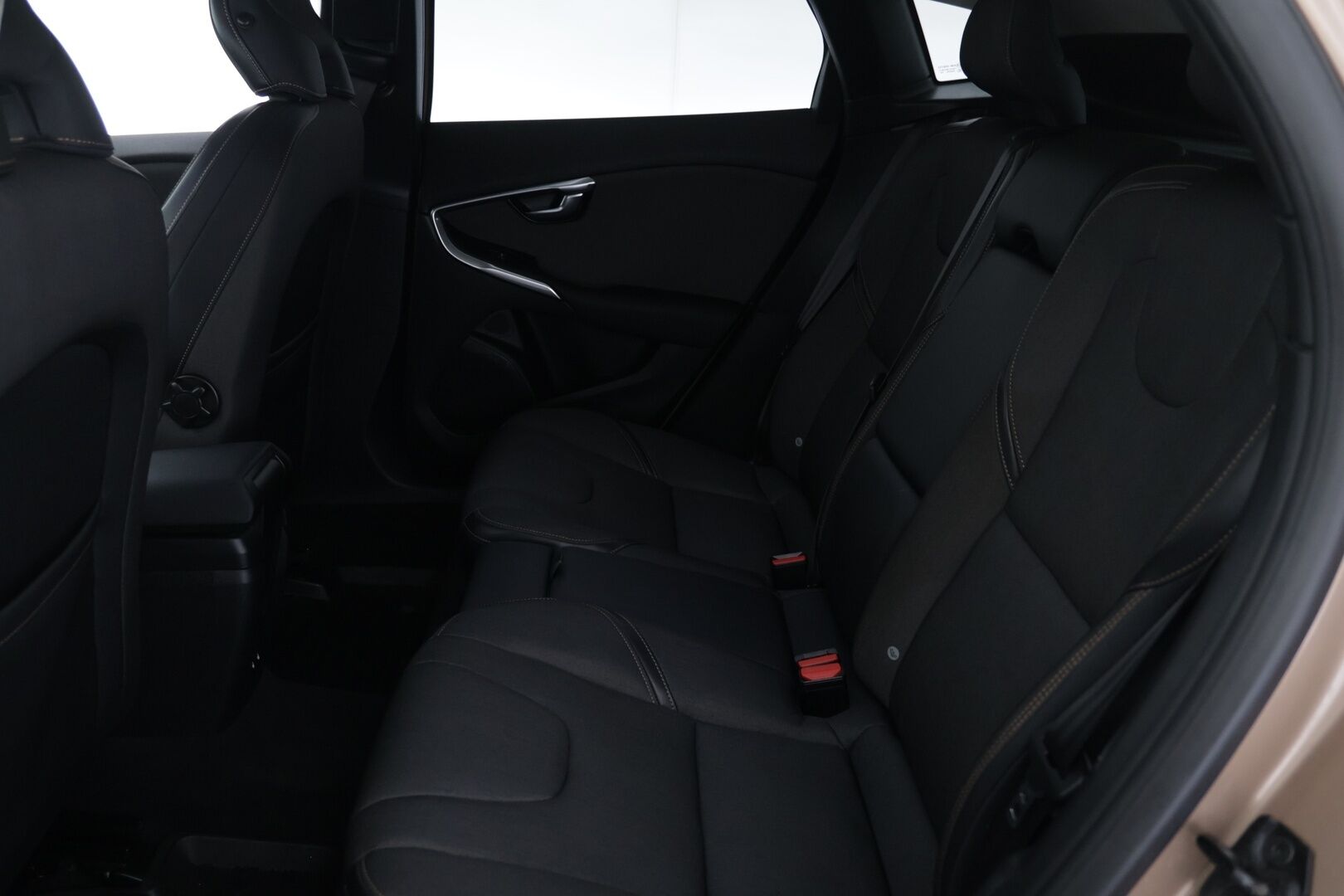 Volvo V40 Cross Country 2013 D3 Momentum aut - Ei AD-blue | Lohko | P.kamera | Xenon