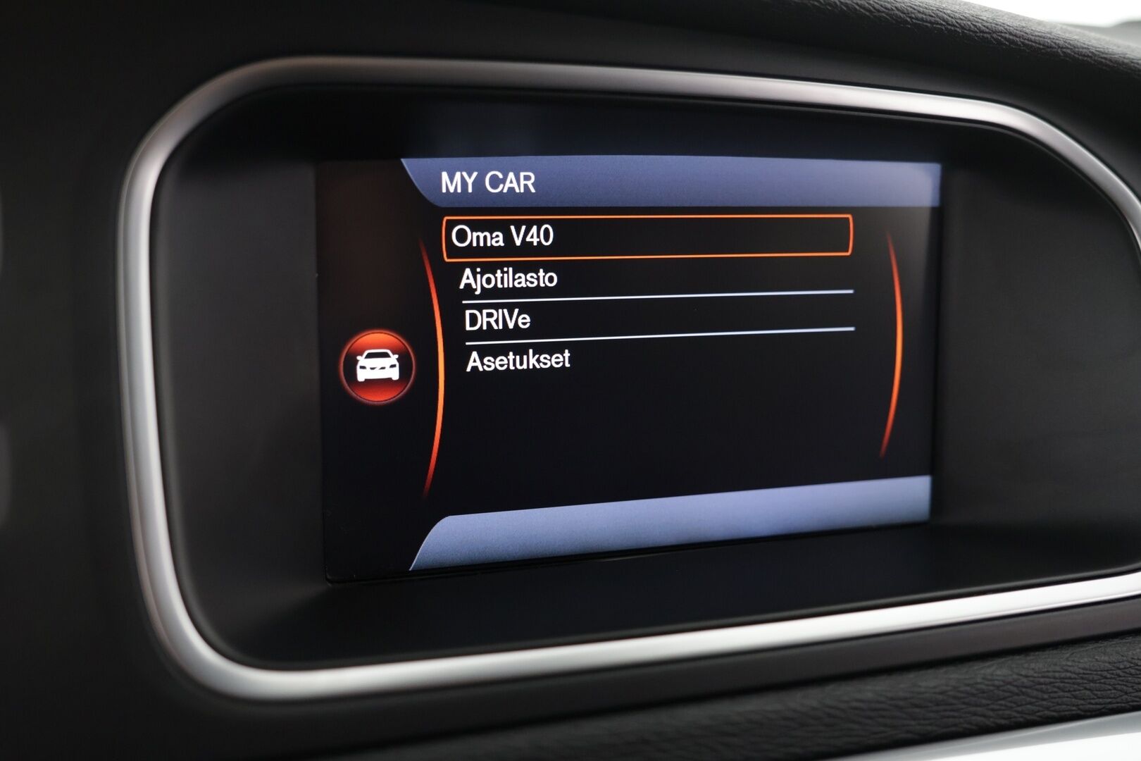Volvo V40 Cross Country 2013 D3 Momentum aut - Ei AD-blue | Lohko | P.kamera | Xenon