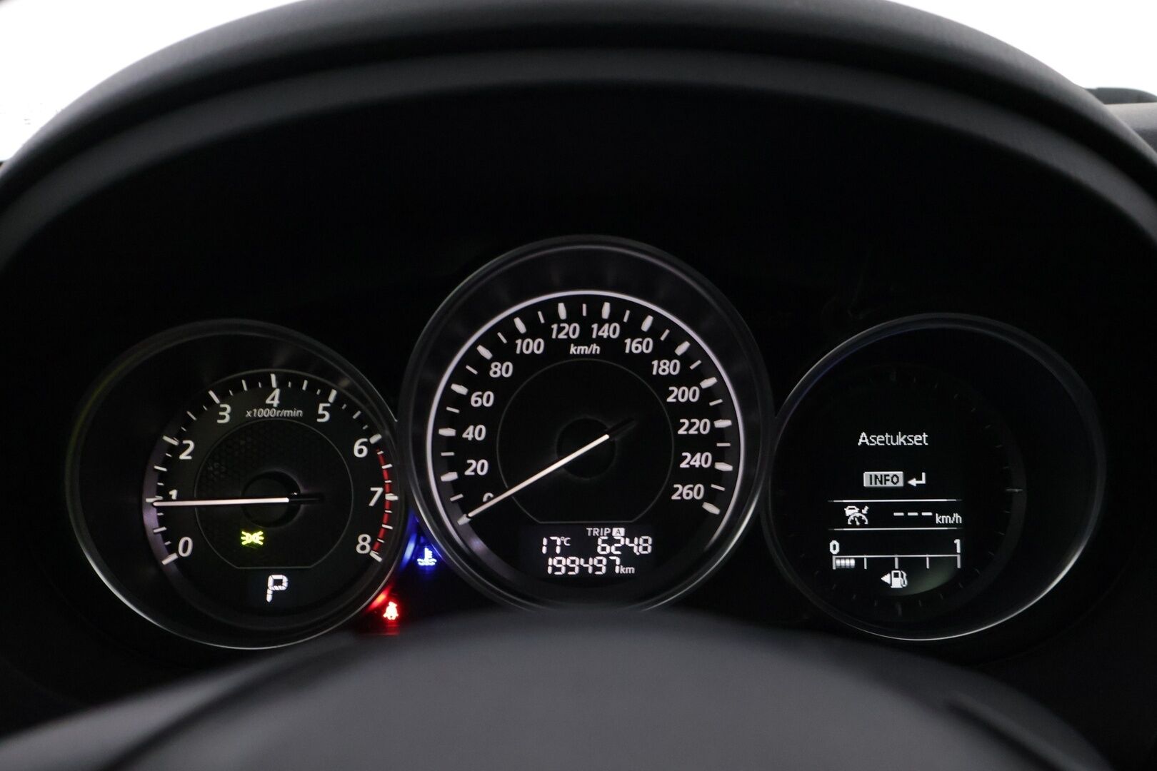 Mazda 6 2013 Sedan 2,5 SKYACTIV-G Luxury 6AT 4ov SD1 * ACC / BOSE / Muistipenkit / Navi / Nahat / Koukku* - Hyvin huollettu / Huippuvarusteet