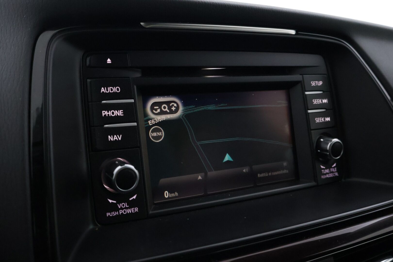 Mazda 6 2013 Sedan 2,5 SKYACTIV-G Luxury 6AT 4ov SD1 * ACC / BOSE / Muistipenkit / Navi / Nahat / Koukku* - Hyvin huollettu / Huippuvarusteet