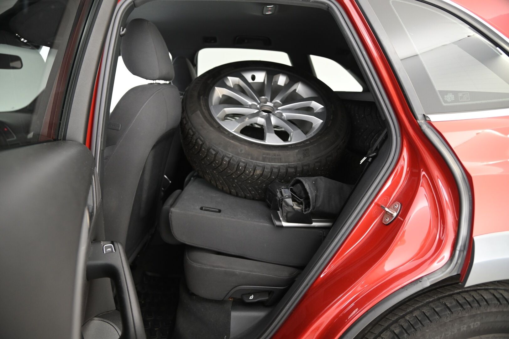 Audi Q5 2013 ffroad Business 2,0 TDI 130 kW quattro S tronic *Myydään huutokaupat.com*