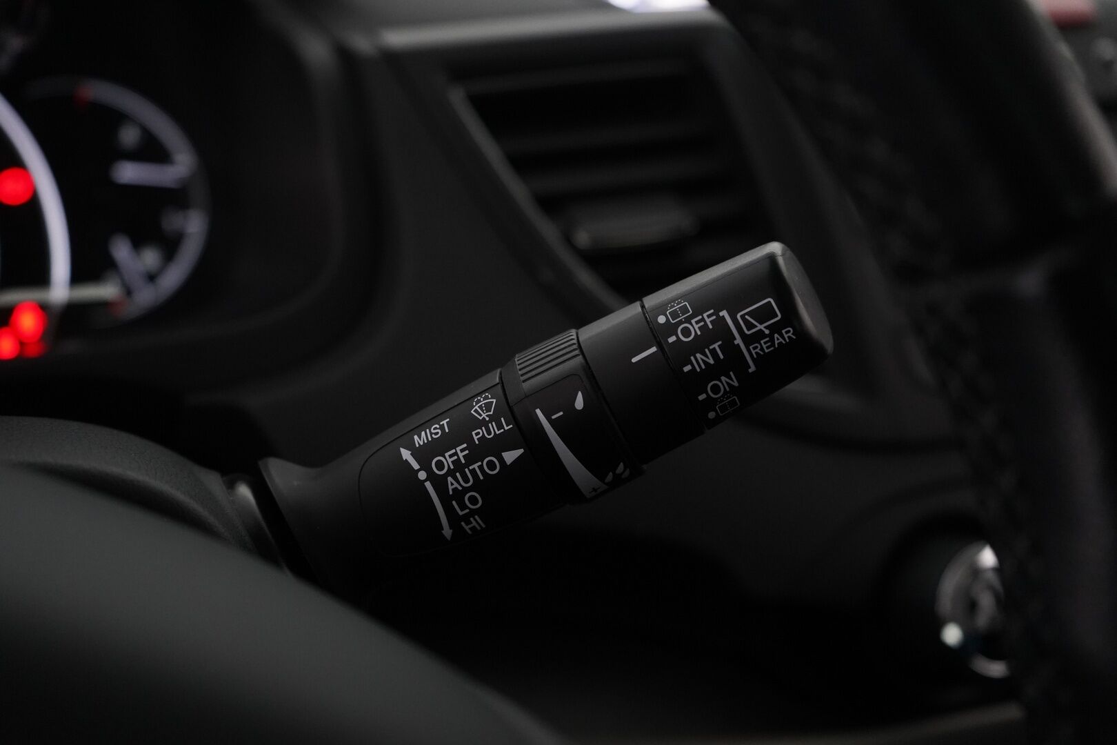 Honda CR-V 2013 Elegance AT *Lohko+sisä / Kamera / Koukku / Vakionopeudensäädin* - Viimeisin huolto 193tkm / Suomi-auto / Kahdet OEM Vanteet