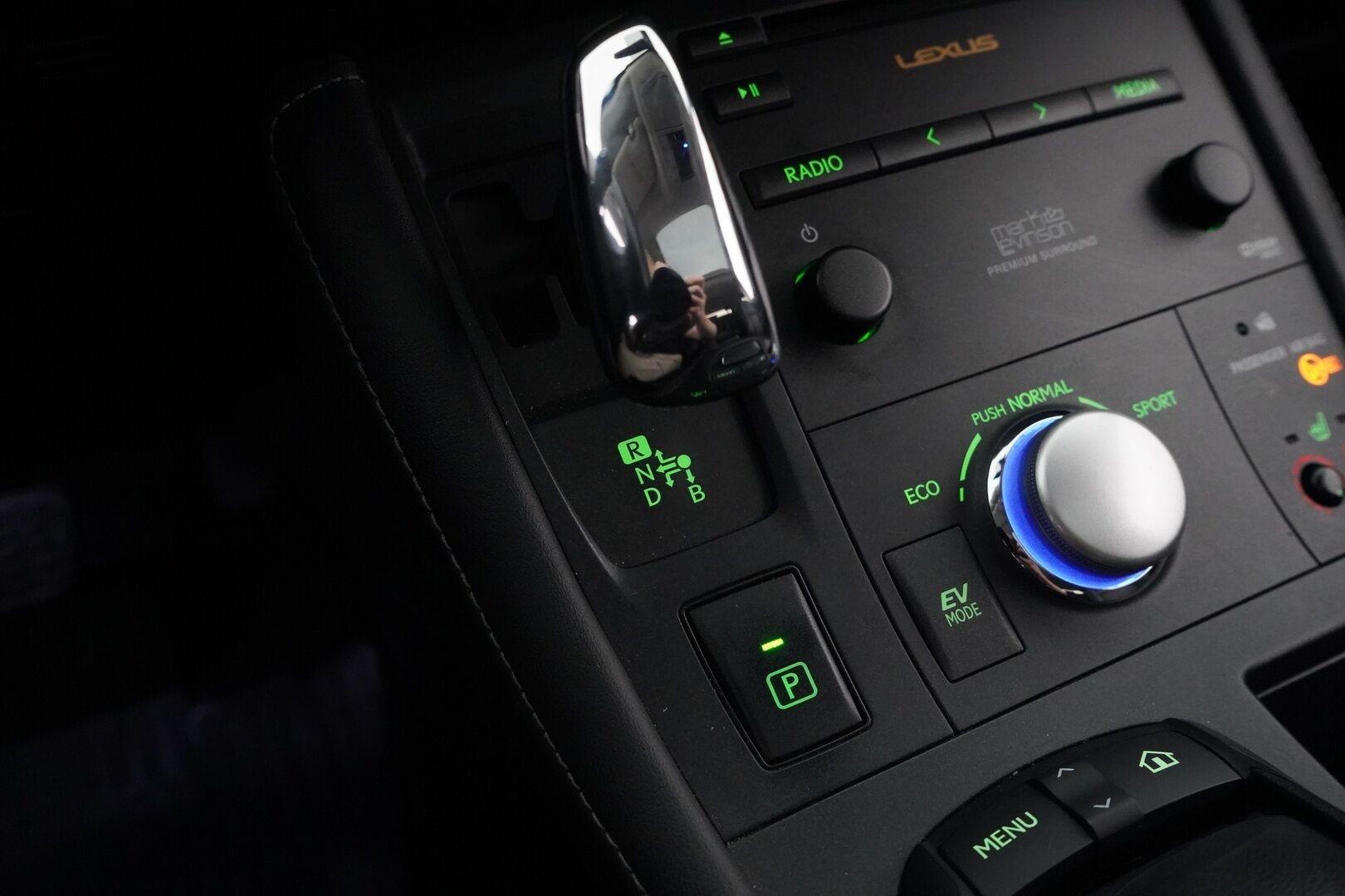 Lexus CT 2013 200h Hybrid A Luxury - ACC | Muistipenkki | Lasikattoluukku | Kamera | Nahkaverhoilu | Sisätilanlämmitin 