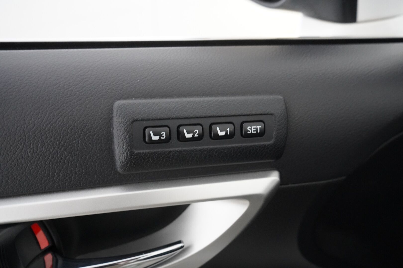 Lexus CT 2013 200h Hybrid A Luxury - ACC | Muistipenkki | Lasikattoluukku | Kamera | Nahkaverhoilu | Sisätilanlämmitin 