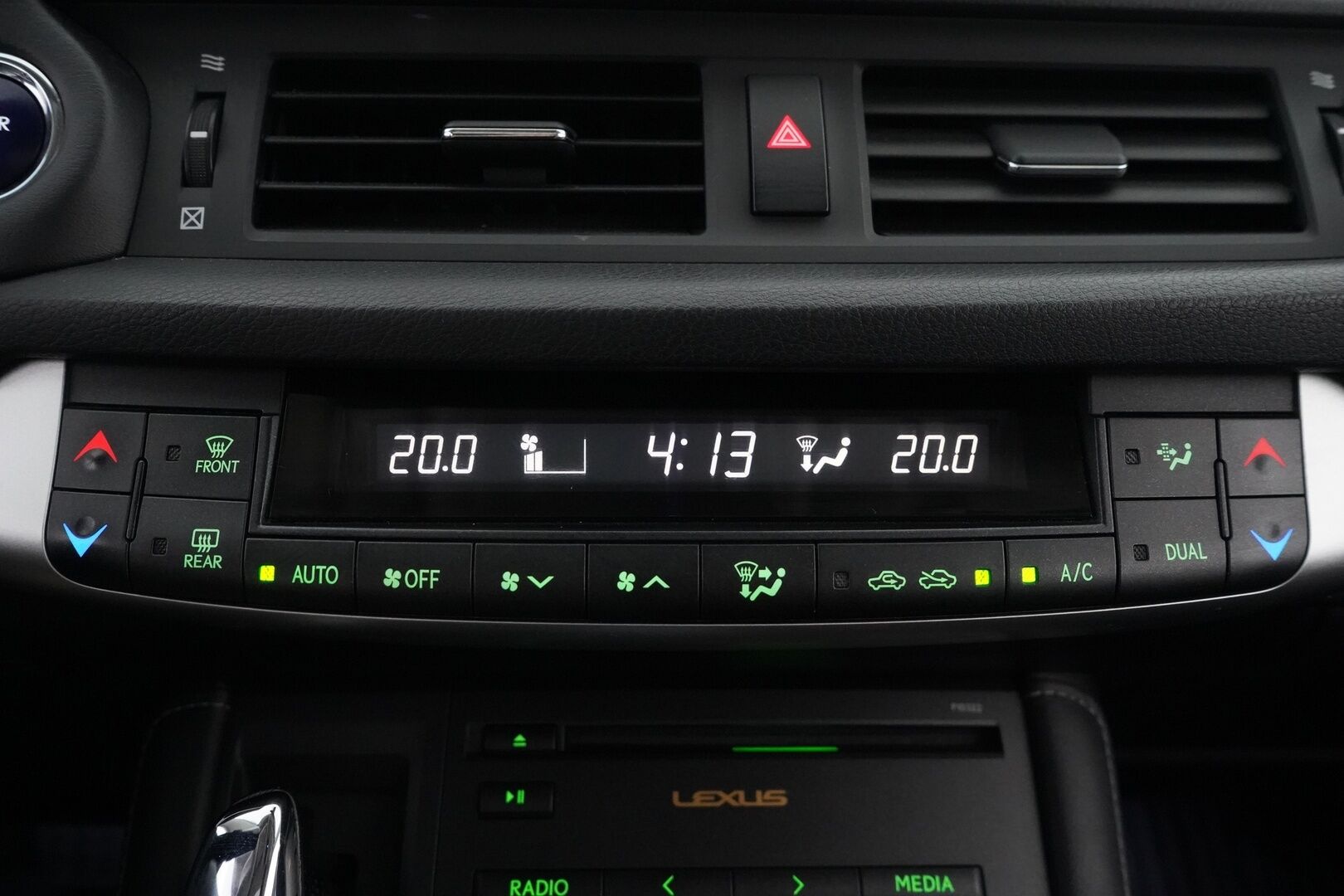 Lexus CT 2013 200h Hybrid A Luxury - ACC | Muistipenkki | Lasikattoluukku | Kamera | Nahkaverhoilu | Sisätilanlämmitin 