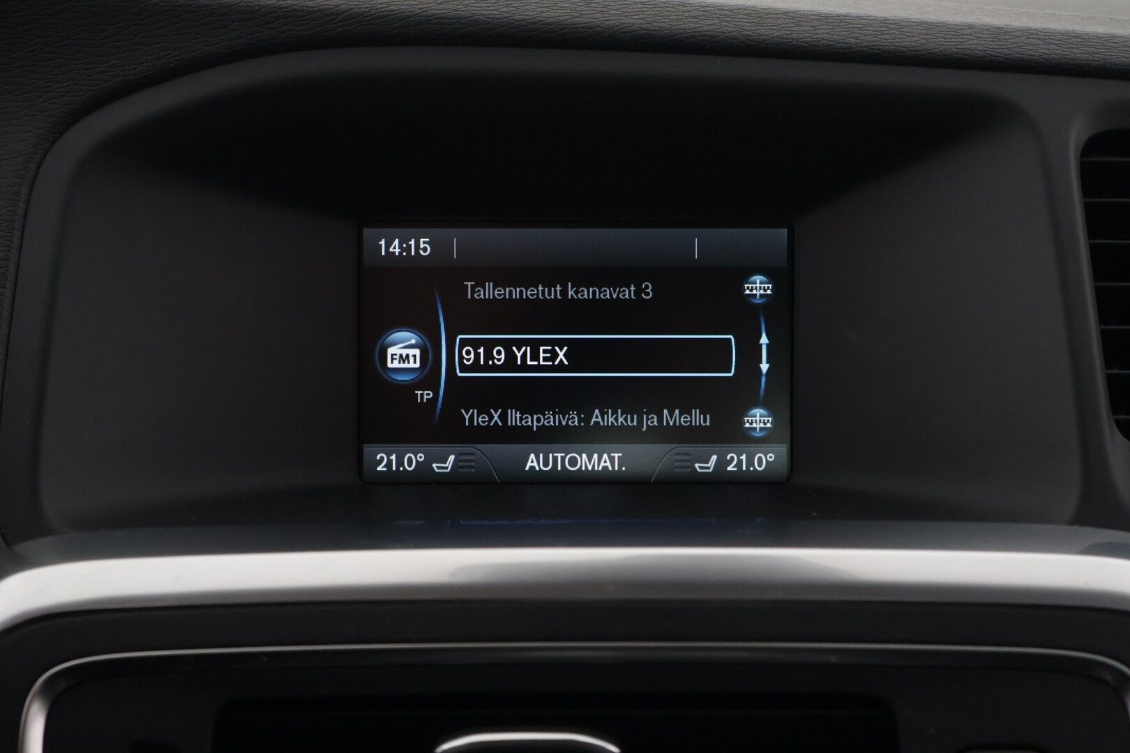 Volvo V60 2013 D2 Momentum Business *HUUTOKAUPATCOM* - *MYYDÄÄN HUUTOKAUPAT.COM*