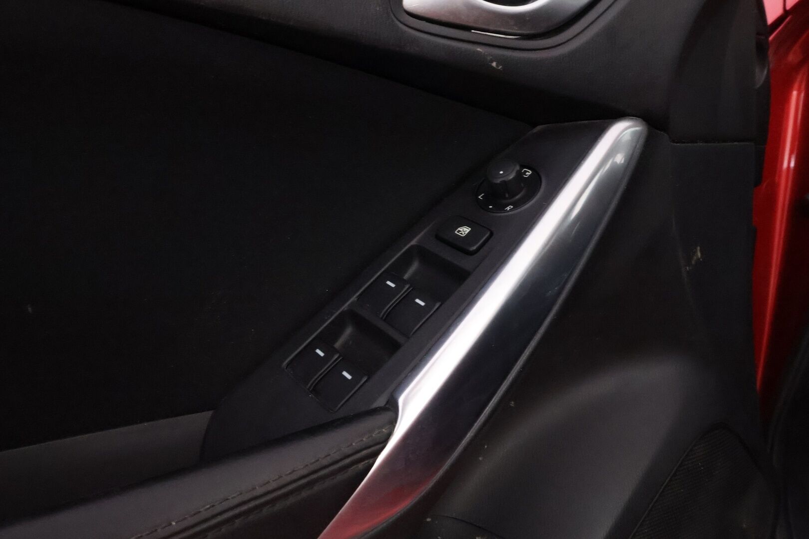 Mazda 6 2013 Sedan 2,0 (165) SKYACTIV-G Premium 6AT 4ov SC1 * 2Om Suomiauto / Vakkari / Lohko & Sisäpistoke / 2x Huippurenkaat! - Vain 2 Omistajaa / Juuri tullut Tampereelle!