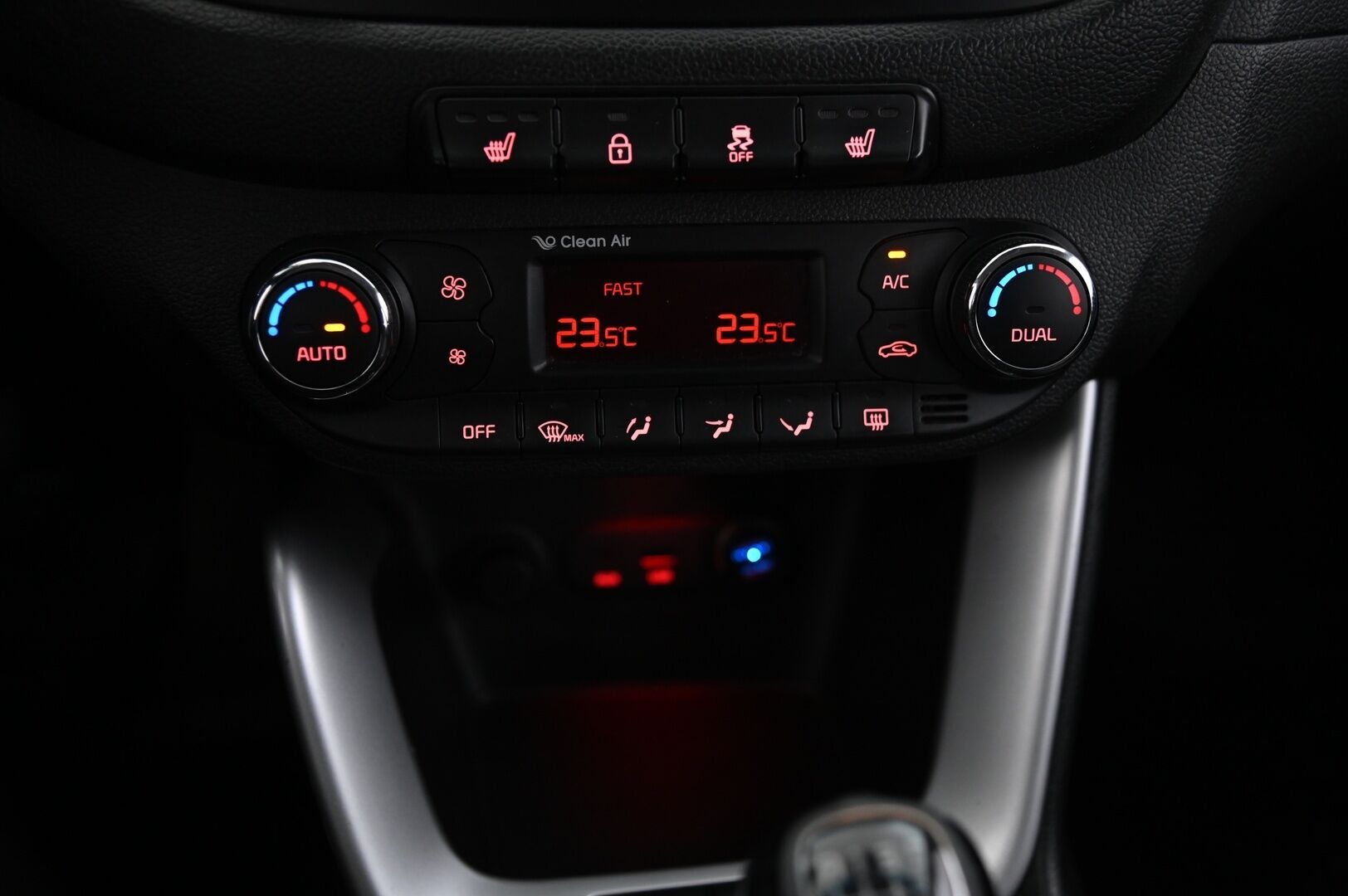 Kia cee'd 2013 1,6 ISG EX SW EcoDynamics - Vakkari | Peruutustutka | Lämpöratti | Juuri leimattu & huollettu | Suomiauto | 2x renkaat