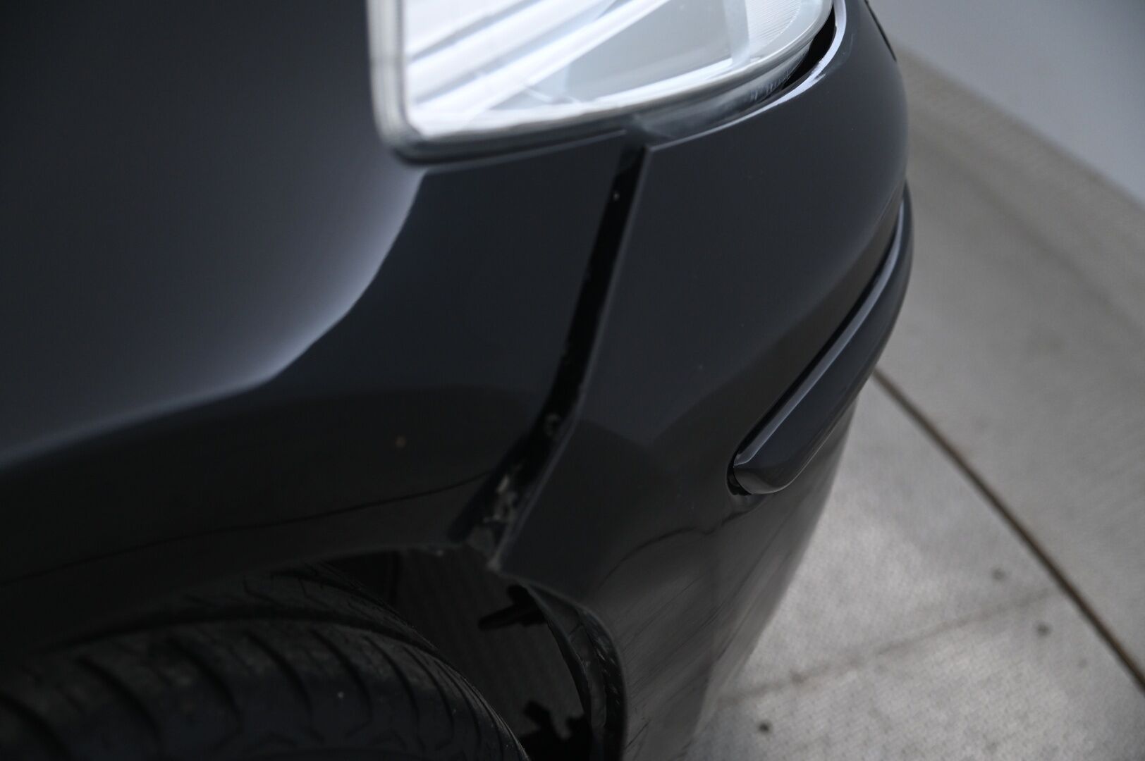 Nissan Tiida 2009 *Myydään Huutokaupat.com*