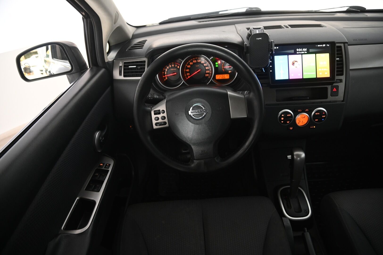 Nissan Tiida 2009 *Myydään Huutokaupat.com*
