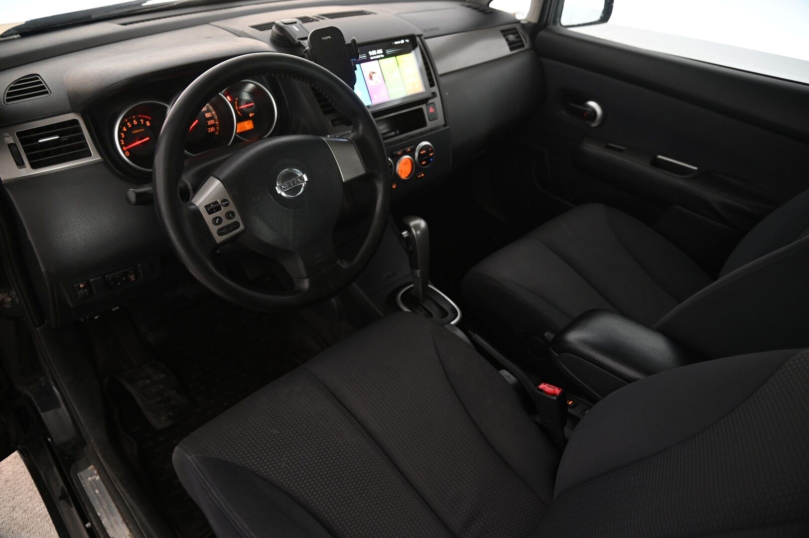 Nissan Tiida 2009 *Myydään Huutokaupat.com*