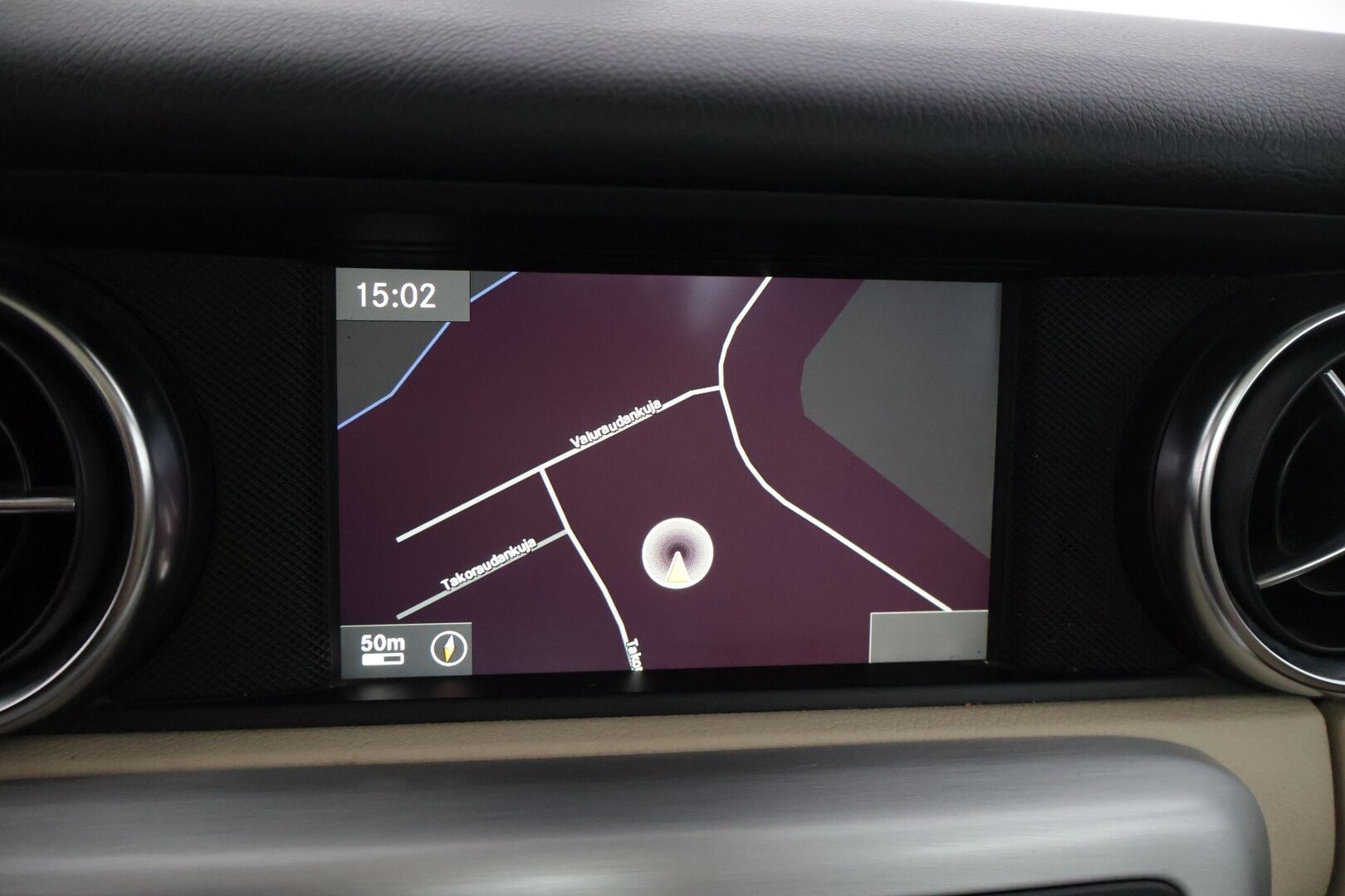 Mercedes-Benz SLK 2012 250 BE A * Distronic Pro / Magic Sky Control Panoraama / Vaaleat nahat / Urheilullinen alusta / Navi* - * Tehokkaampi 250, todella kovilla varusteilla. ACC, Sport alusta jne. Merkkiliikkeen huoltohistoria! 