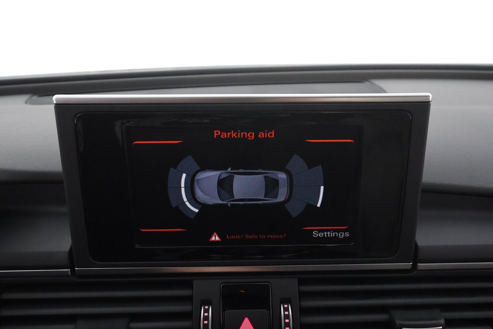 Audi A6 2015 Sedan Business 2,0 TDI 140 kW ultra S tronic * Comfort-penkit Muistilla / Xenon / P.tutkat / Vakkari / Bluetooth * - Suomi-auto / Kahdet renkaat