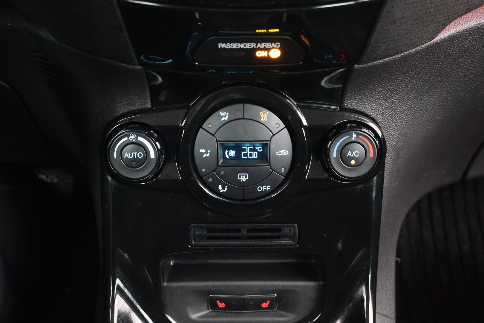 Ford Fiesta 2014 1,0 EcoBoost 100hv PowerShift Titanium A6 5-ovinen - | Kahdet hyvät renkaat! | Suomi-Auto | Ilmastointi | Vakkari | Erinomaiset huollot!