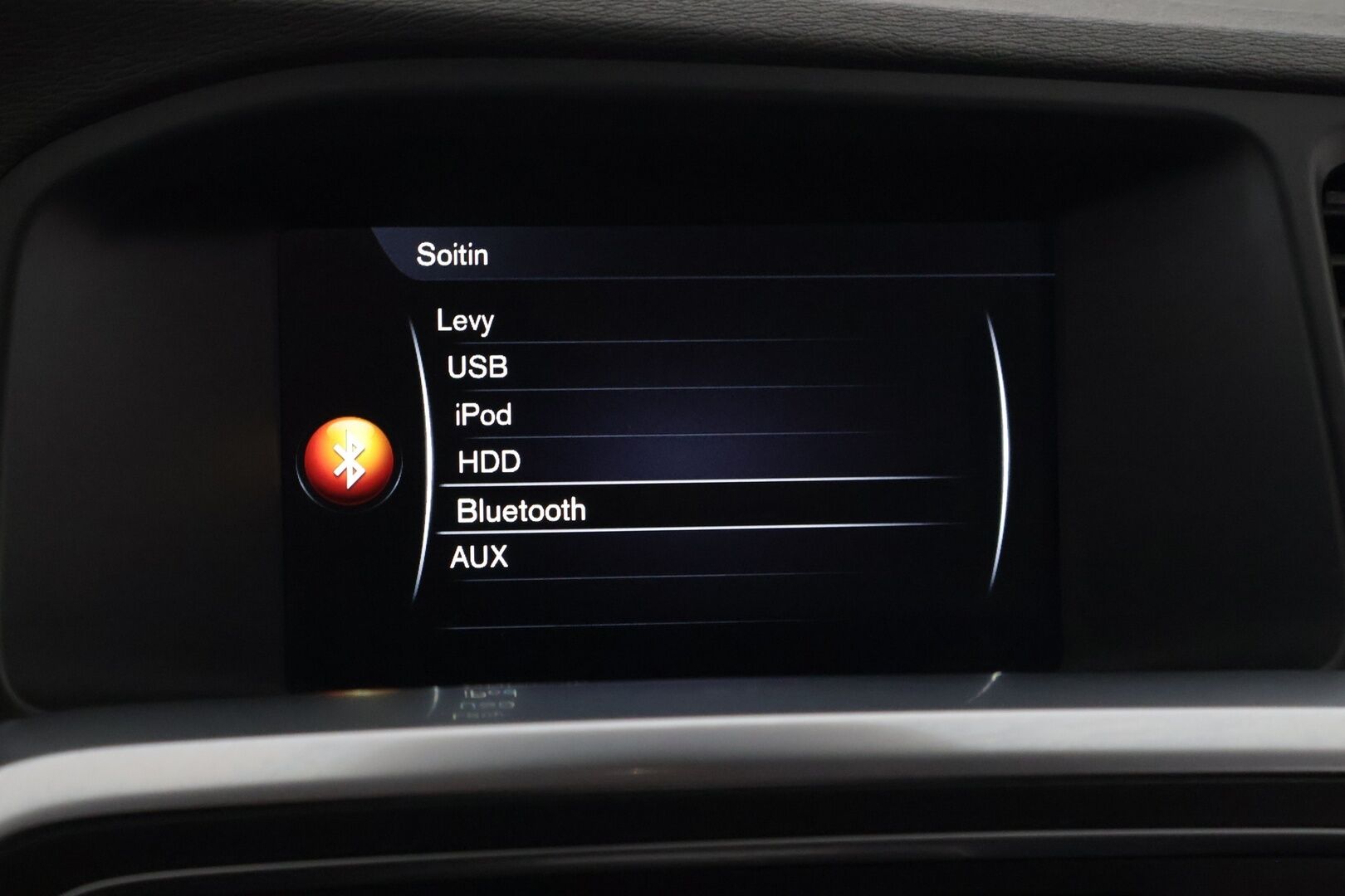 Volvo V60 2014 D5 AWD Summum Edition aut * ACC / Webasto / Digimittari / Koukku / Nahat * - Hyvä huoltohistoria / Huollettu 7/2025 / Suomi-auto