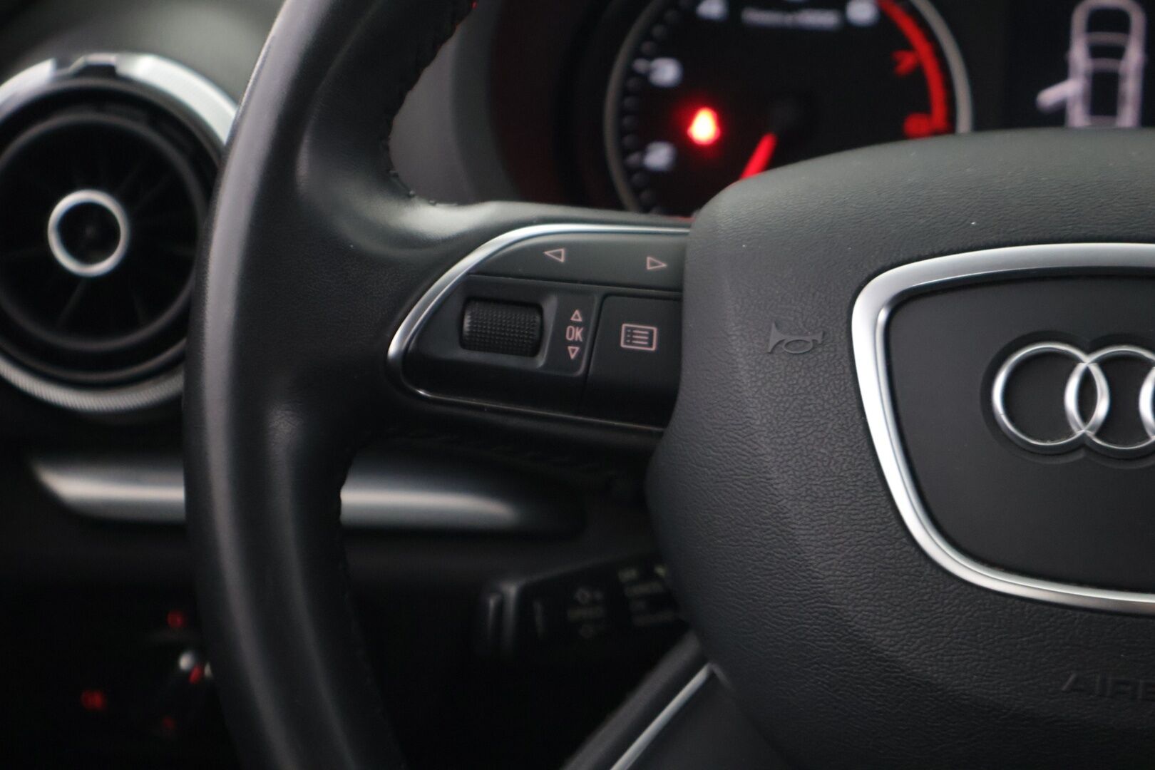 Audi A3 2014 Sportback Business 1,2 TFSI 77 kW *Myydään Huutokaupat.com*