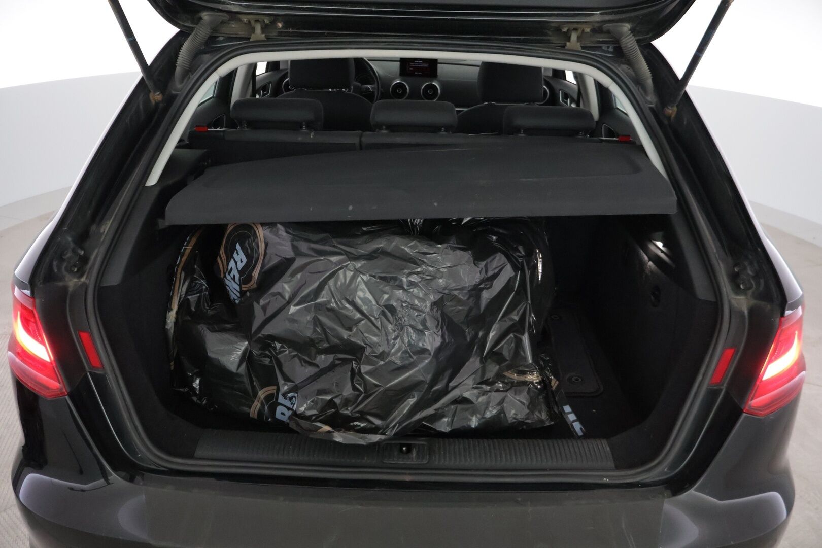 Audi A3 2014 Sportback Business 1,2 TFSI 77 kW *Myydään Huutokaupat.com*