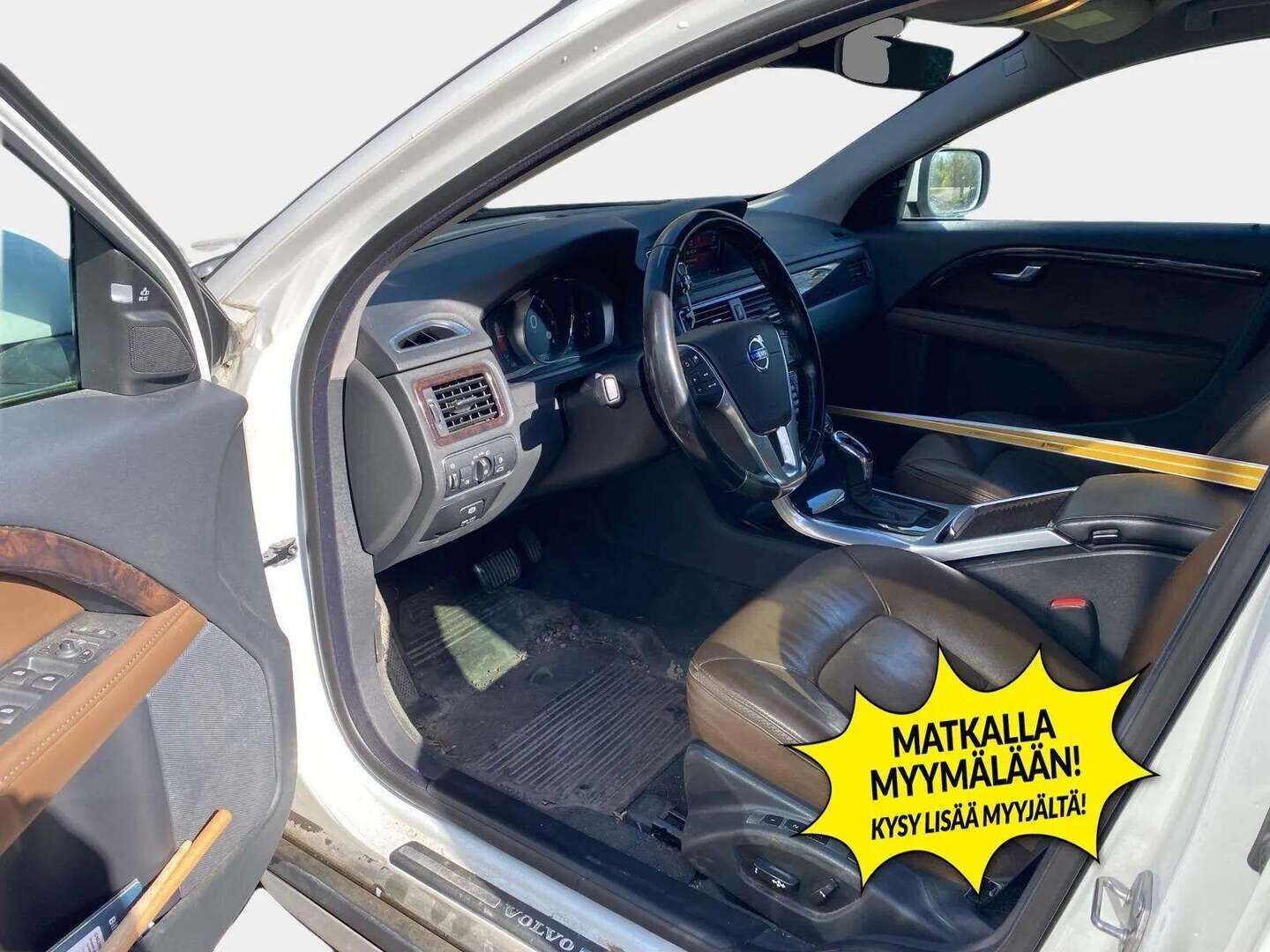 Volvo XC70 2015 D4 Business Summum aut - ACC | Koukku | Webasto | Harman&Kardon | Nahkasisuta | Muistipenkki | Digimittari | Keyless | Suomi-auto | Myydään juuri katsastettuna!