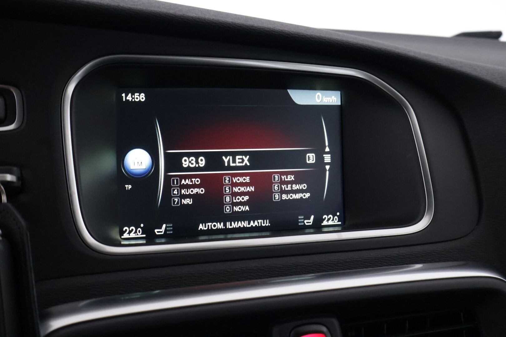 Volvo V40 2015 D2 Ocean Race Business aut - | Suomi-auto | Webasto | Vakkari | Nahkapenkit | Digimittaristo | 
