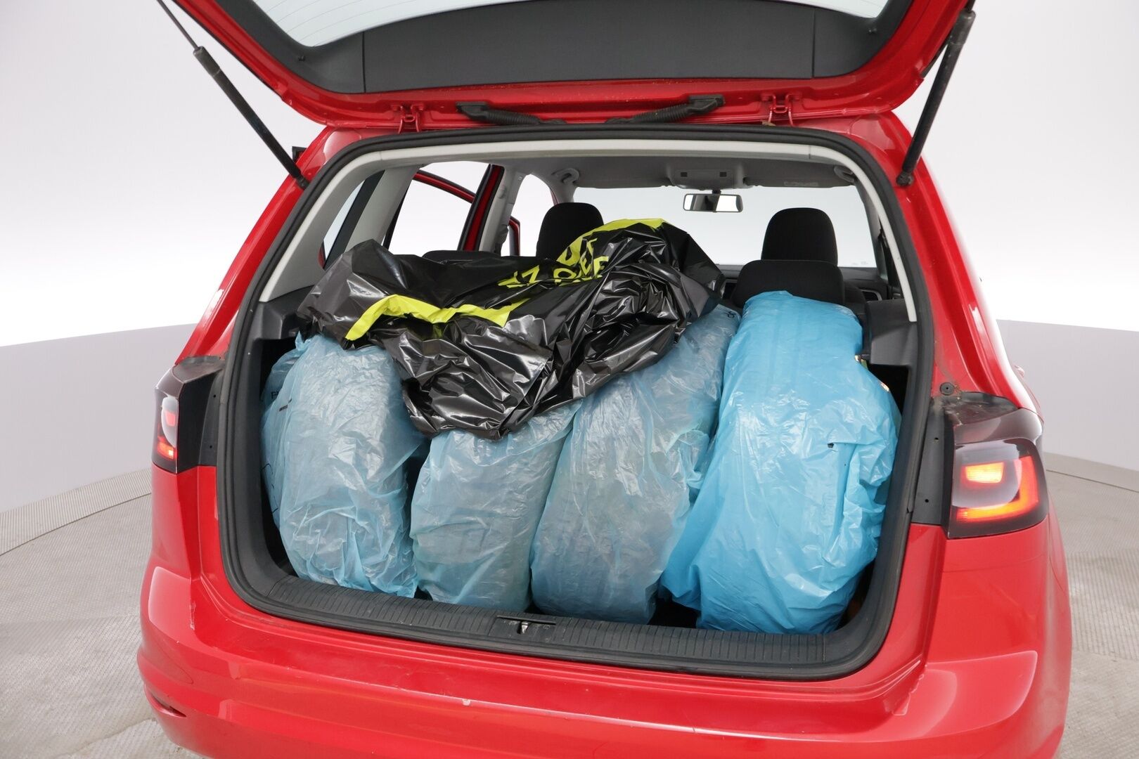 Volkswagen Golf Sportsvan 2014 (NW):	Comfortline 1,2 TSI 63 kW (85 hv) BlueMotion Technology - YritysOutlet - Myydään vain yrityksille - (NW): Comfortline 1,2 TSI 63 kW (85 hv) BlueMotion Technology