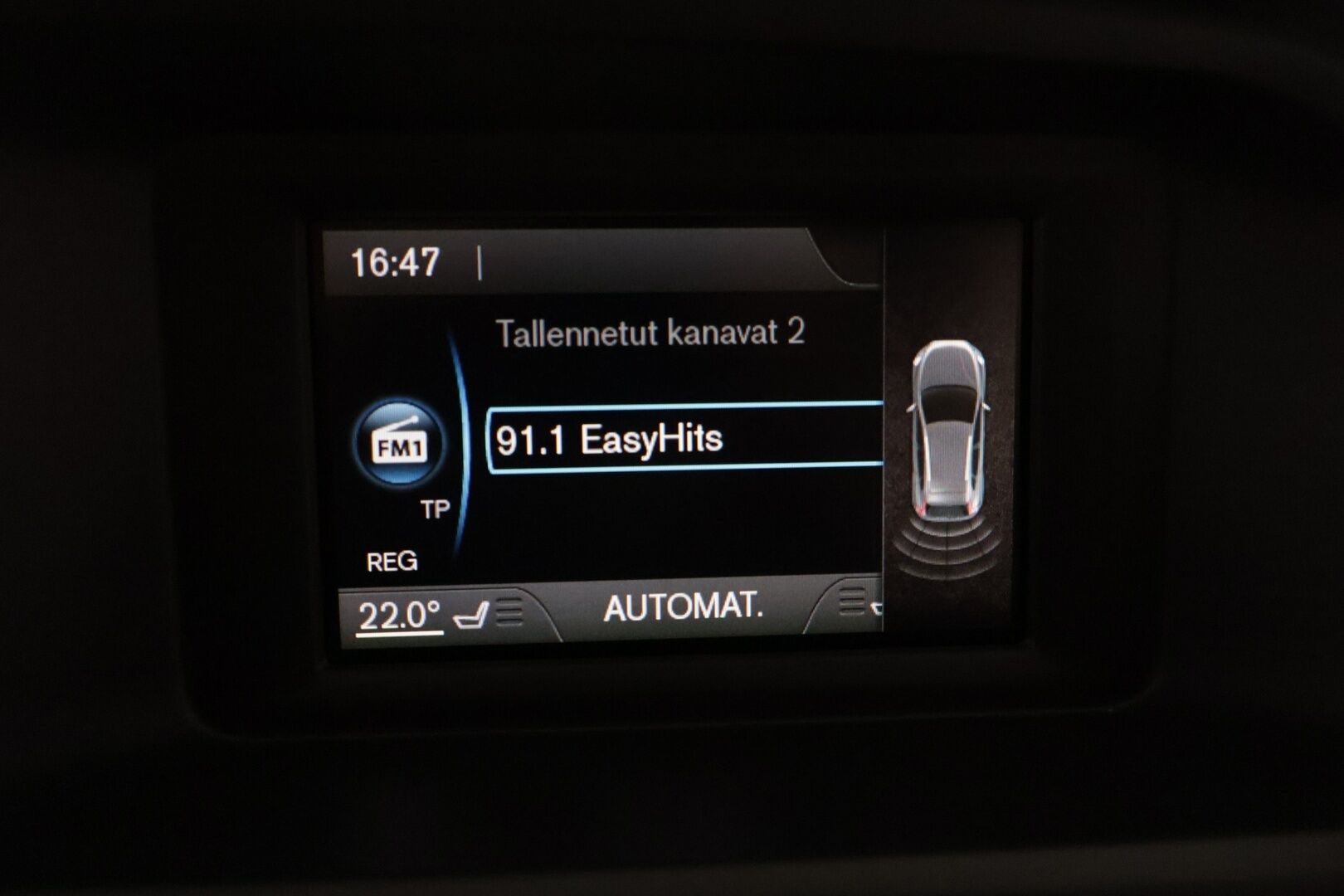 Volvo V40 Cross Country 2015 D2 Ocean Race Business aut - Suomi-auto | PA-lämmitin | Tutka takana | Vaaleat nahat | Jakohihna juuri tehty! | High Performance Audio | Digimittaristo