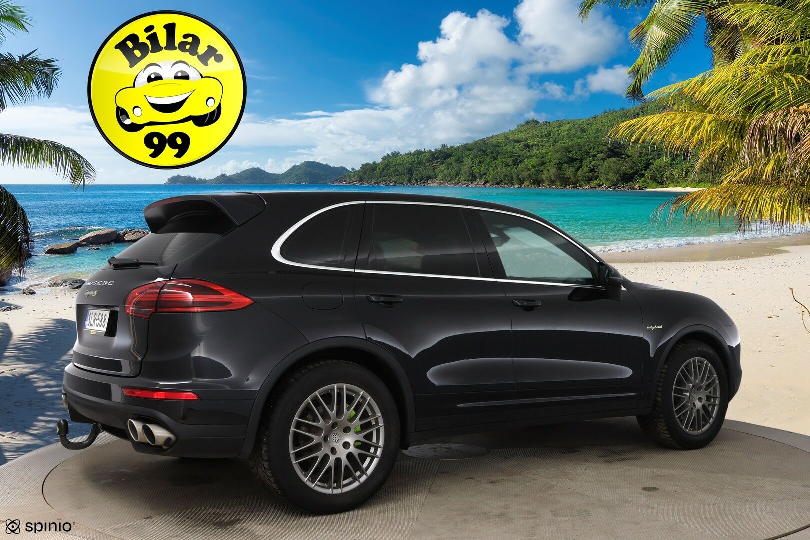 Porsche Cayenne 2015 S E-hybrid / Suomi-auto / Vetokoukku / PASM / 12-istuimet / Vaaleat nahat - 2x renkaat / Huoltokirja - HULLUT AVAJAISHULINAT KORKOTARJOUS 3,29 %