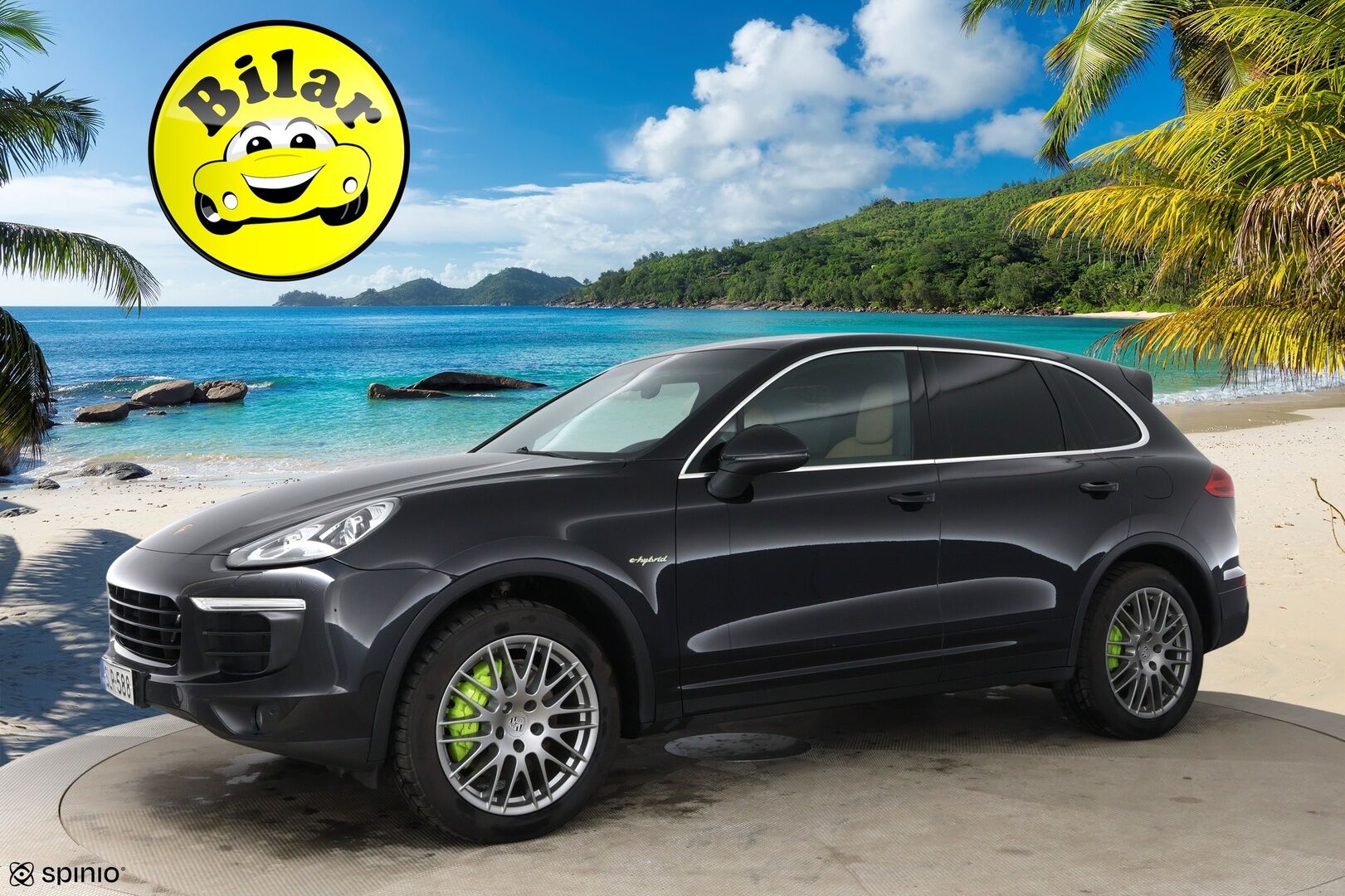 Porsche Cayenne 2015 S E-hybrid - Suomi-auto | Vetokoukku | PASM | 12-istuimet | Vaaleat nahat | 2x renkaat | Huoltokirja