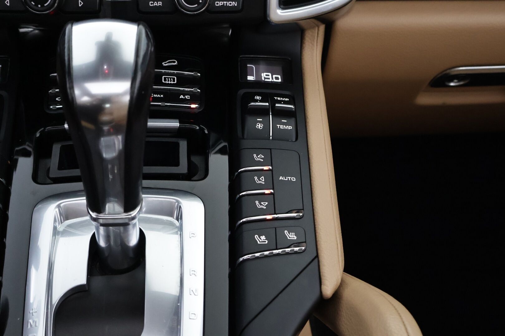 Porsche Cayenne 2015 S E-hybrid - Mattateippaus | Suomiauto | Bose | ACC | PASM | Ilmastoidut Nahat Muisteilla | 8-Suuntaiset Penkit | Panorama |SUPERVARUSTEET!