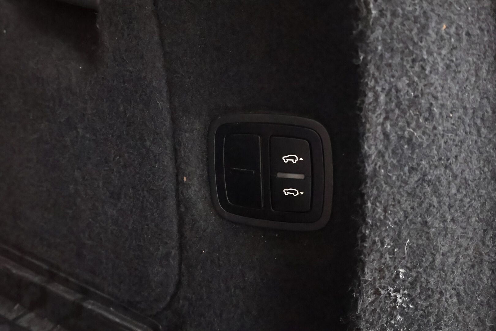 Porsche Cayenne 2015 S E-hybrid - Mattateippaus | Suomiauto | Bose | ACC | PASM | Ilmastoidut Nahat Muisteilla | 8-Suuntaiset Penkit | Panorama |SUPERVARUSTEET!
