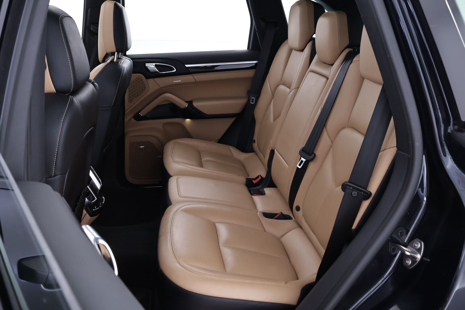 Porsche Cayenne 2015 S E-hybrid - Mattateippaus | Suomiauto | Bose | ACC | PASM | Ilmastoidut Nahat Muisteilla | 8-Suuntaiset Penkit | Panorama |SUPERVARUSTEET!